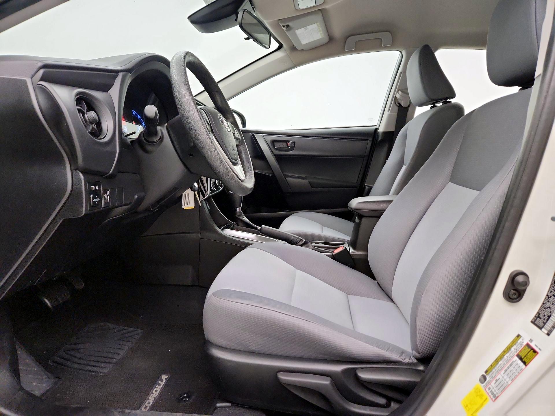 Thumbnail: 2017 Toyota Corolla - 11