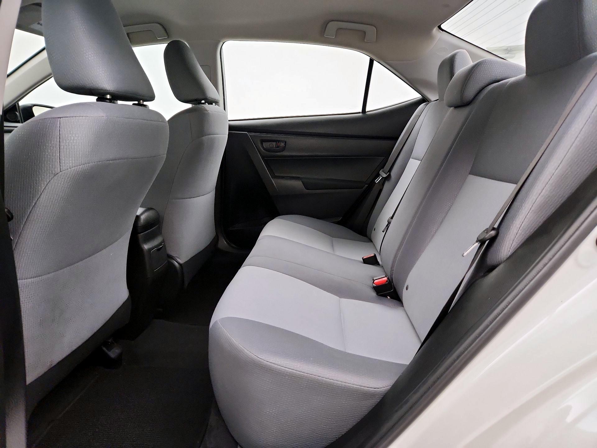 Thumbnail: 2017 Toyota Corolla - 19