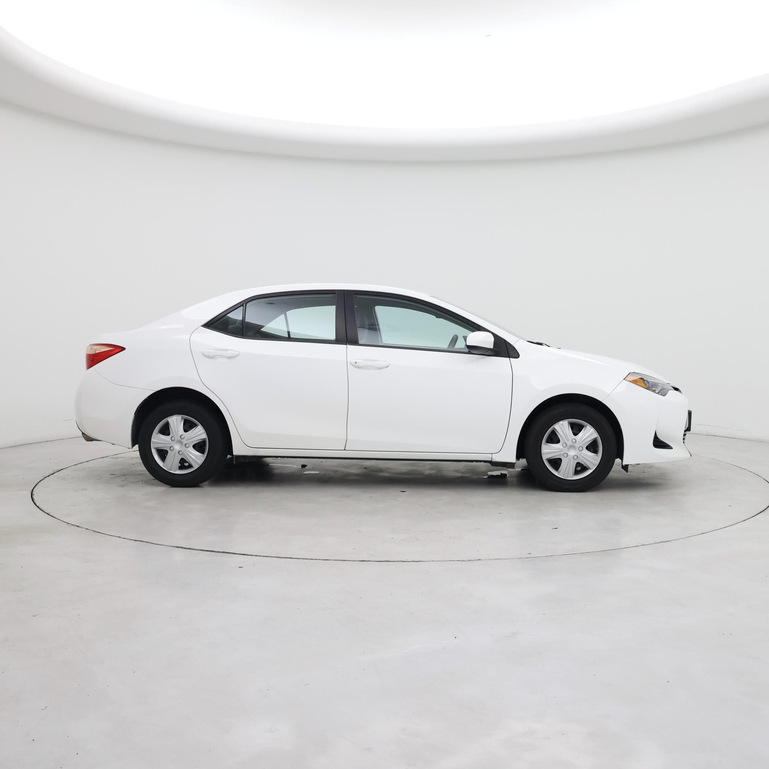 Thumbnail: 2017 Toyota Corolla - 7