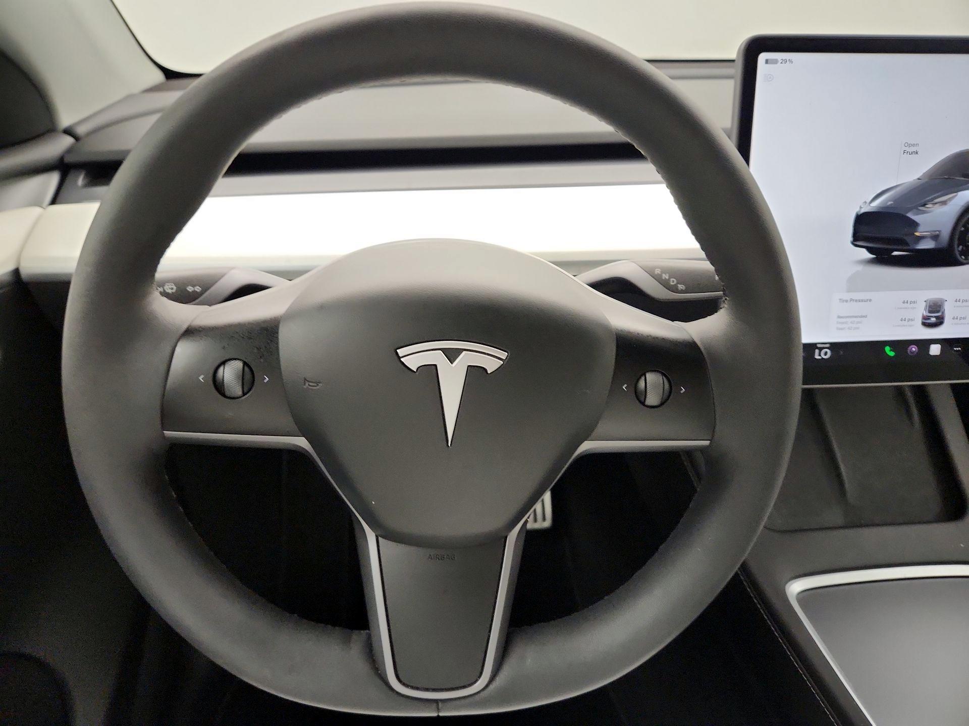 Thumbnail: 2023 Tesla Model Y - 10