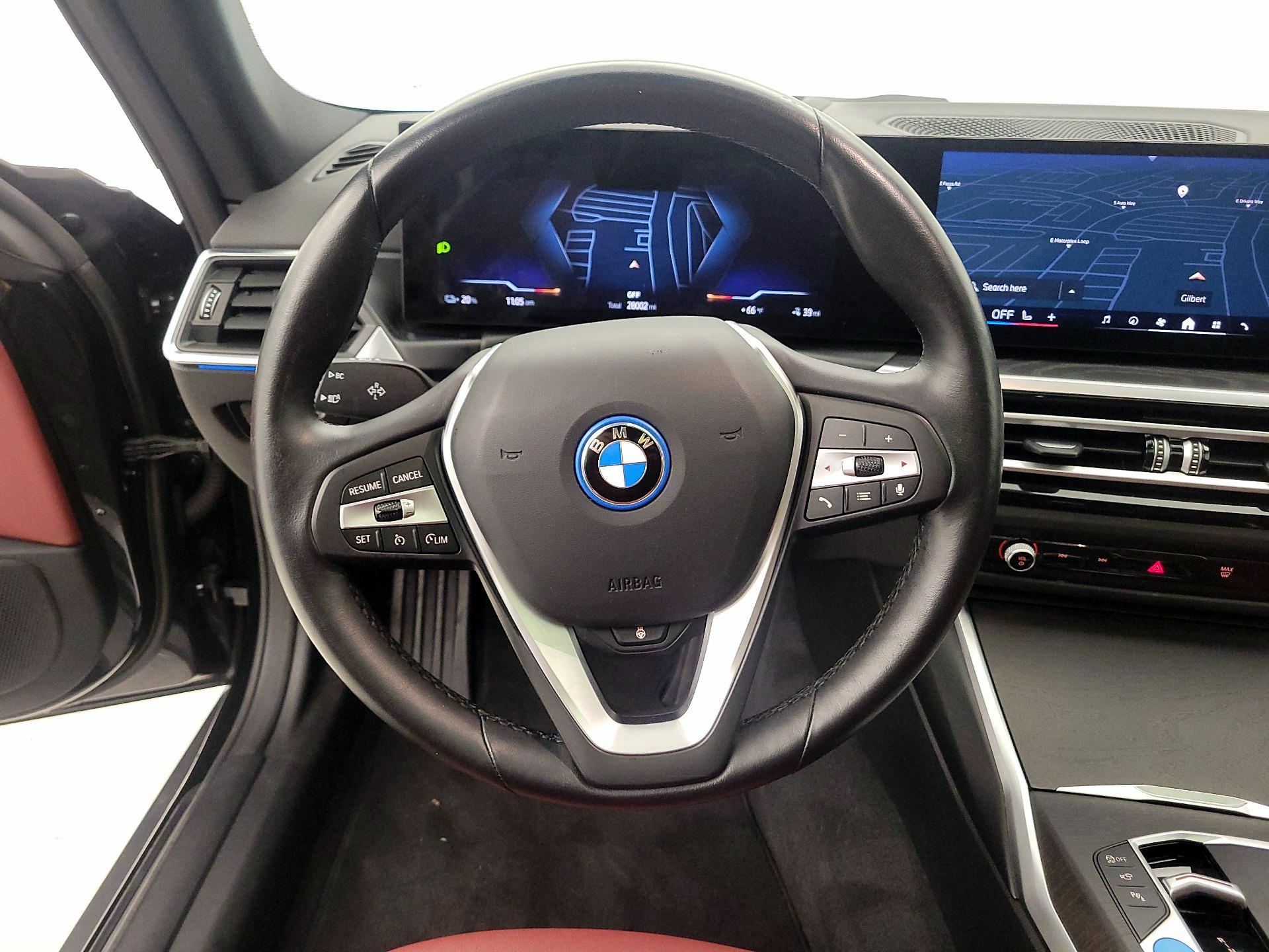 Thumbnail: 2024 BMW i4 - 10