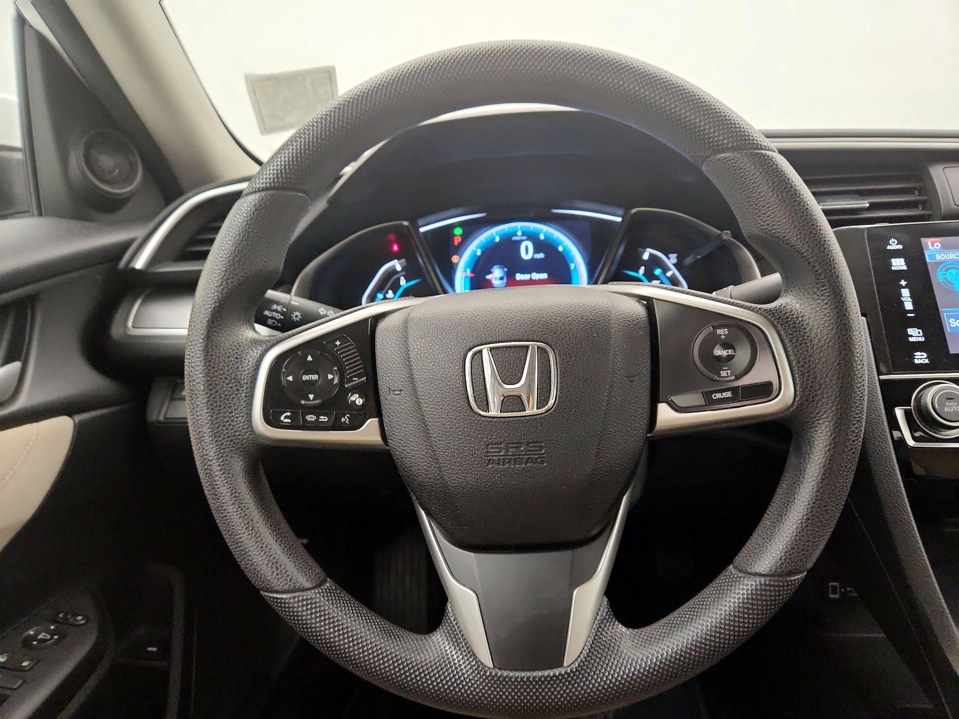 Thumbnail: 2016 Honda Civic - 10