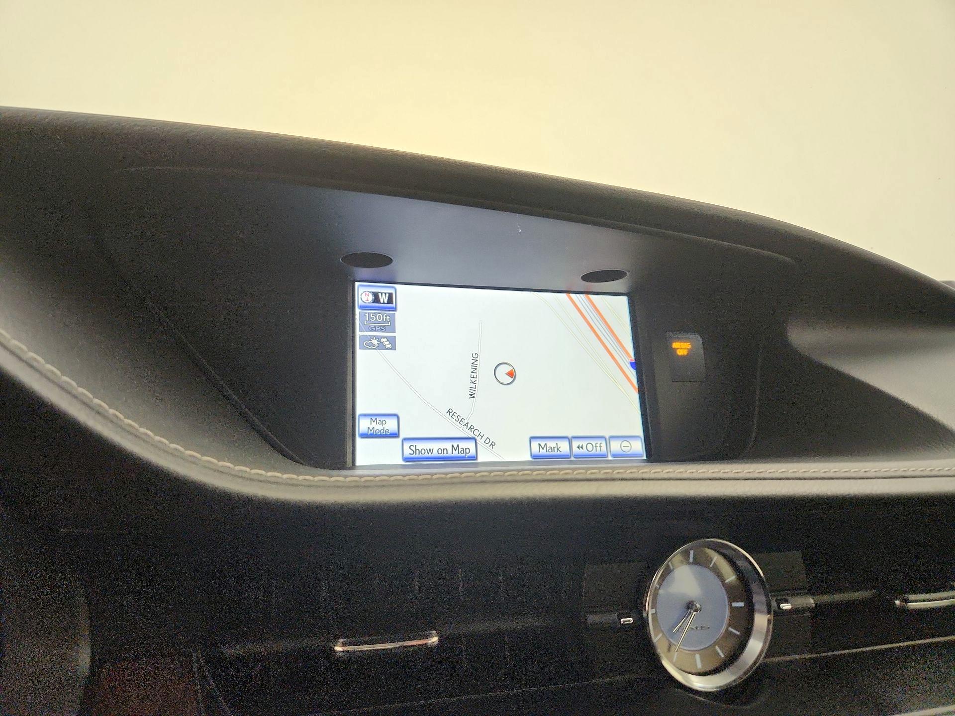 Thumbnail: 2014 Lexus ES - 14