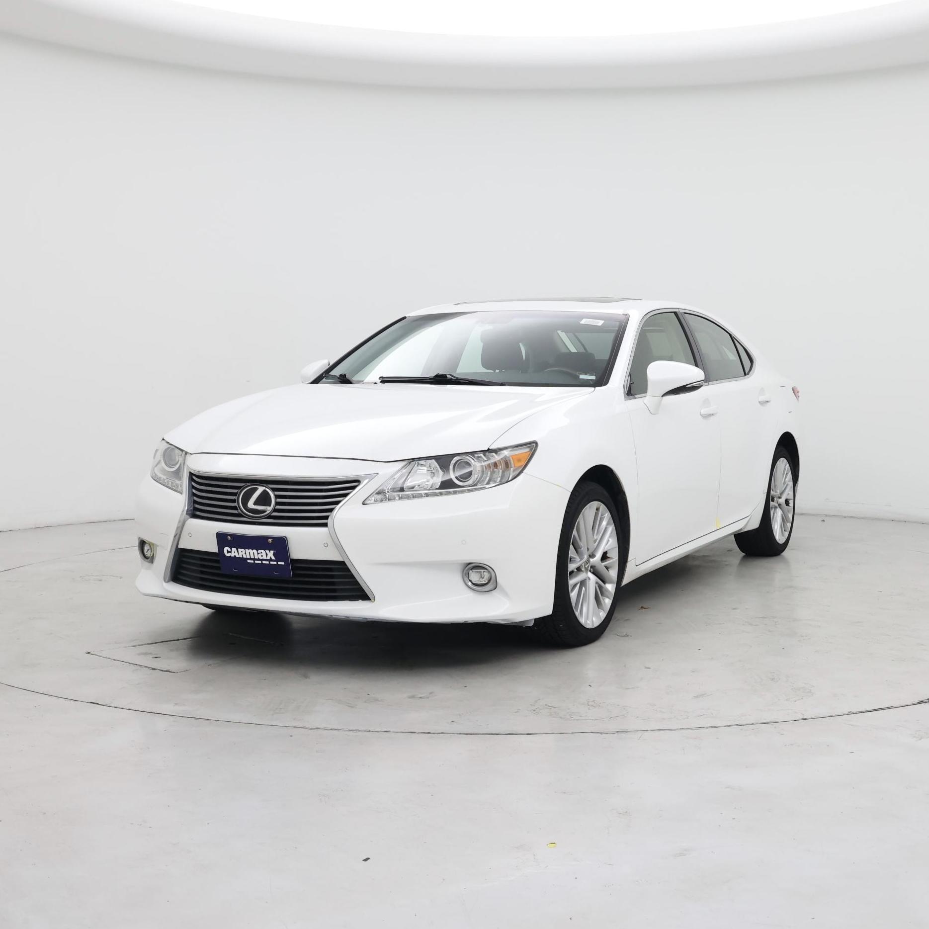 Thumbnail: 2014 Lexus ES - 4