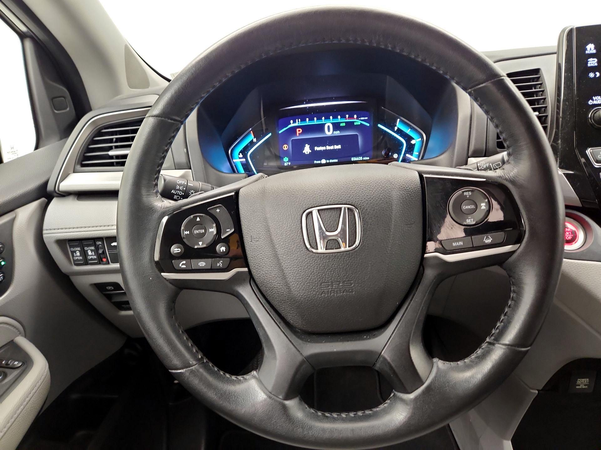 Thumbnail: 2018 Honda Odyssey - 10