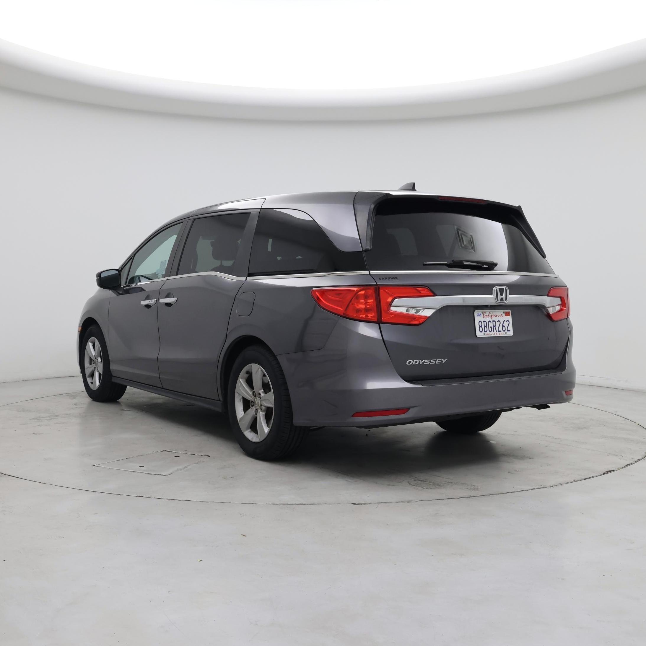 Thumbnail: 2018 Honda Odyssey - 2