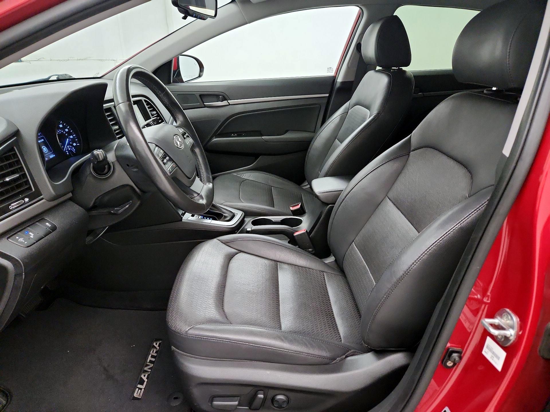 Thumbnail: 2017 Hyundai Elantra - 9