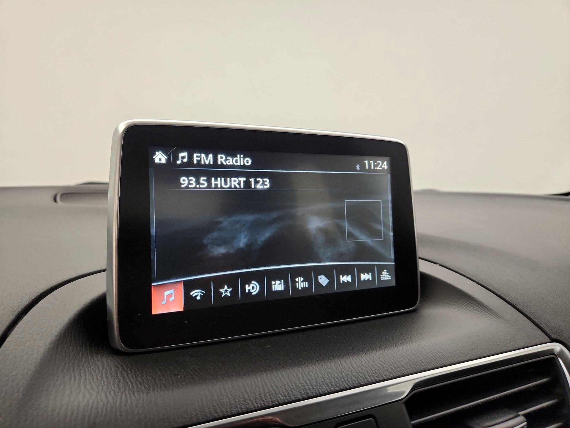 Thumbnail: 2014 Mazda Mazda3 - 16