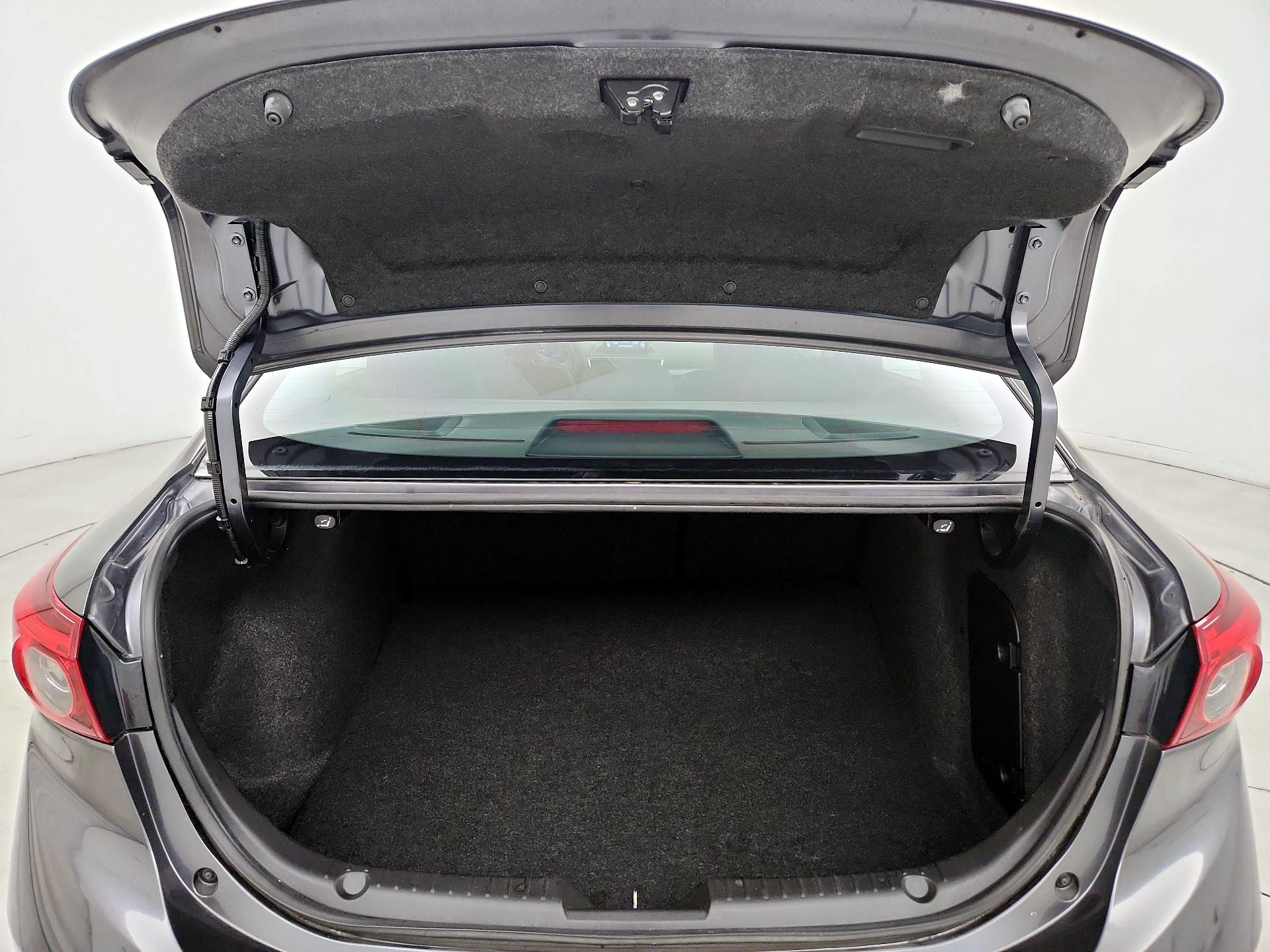 Thumbnail: 2014 Mazda Mazda3 - 20