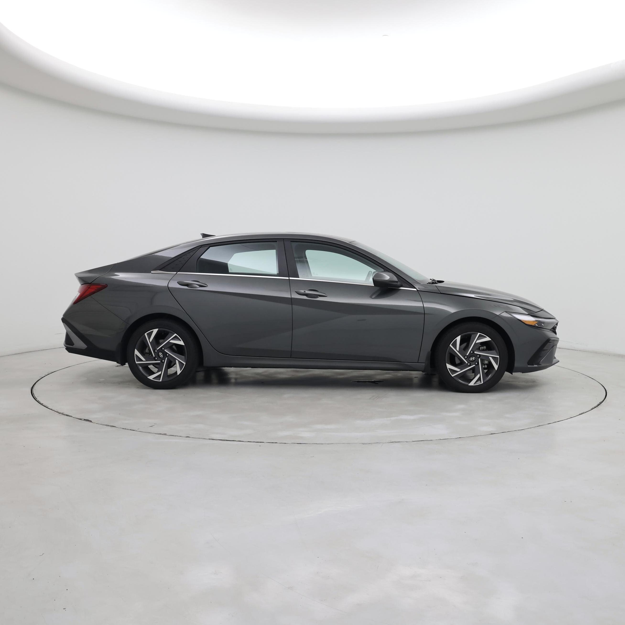 Thumbnail: 2024 Hyundai Elantra - 7