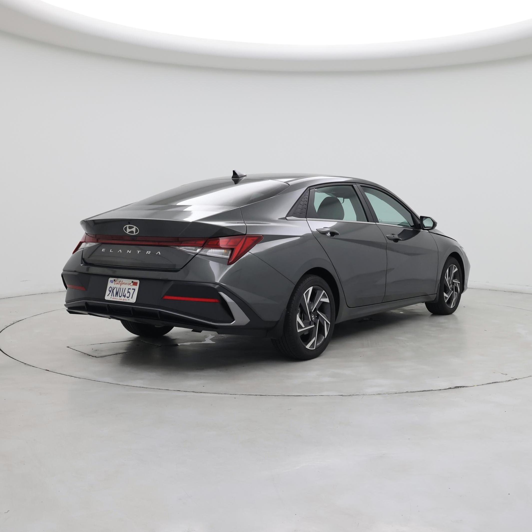 Thumbnail: 2024 Hyundai Elantra - 8