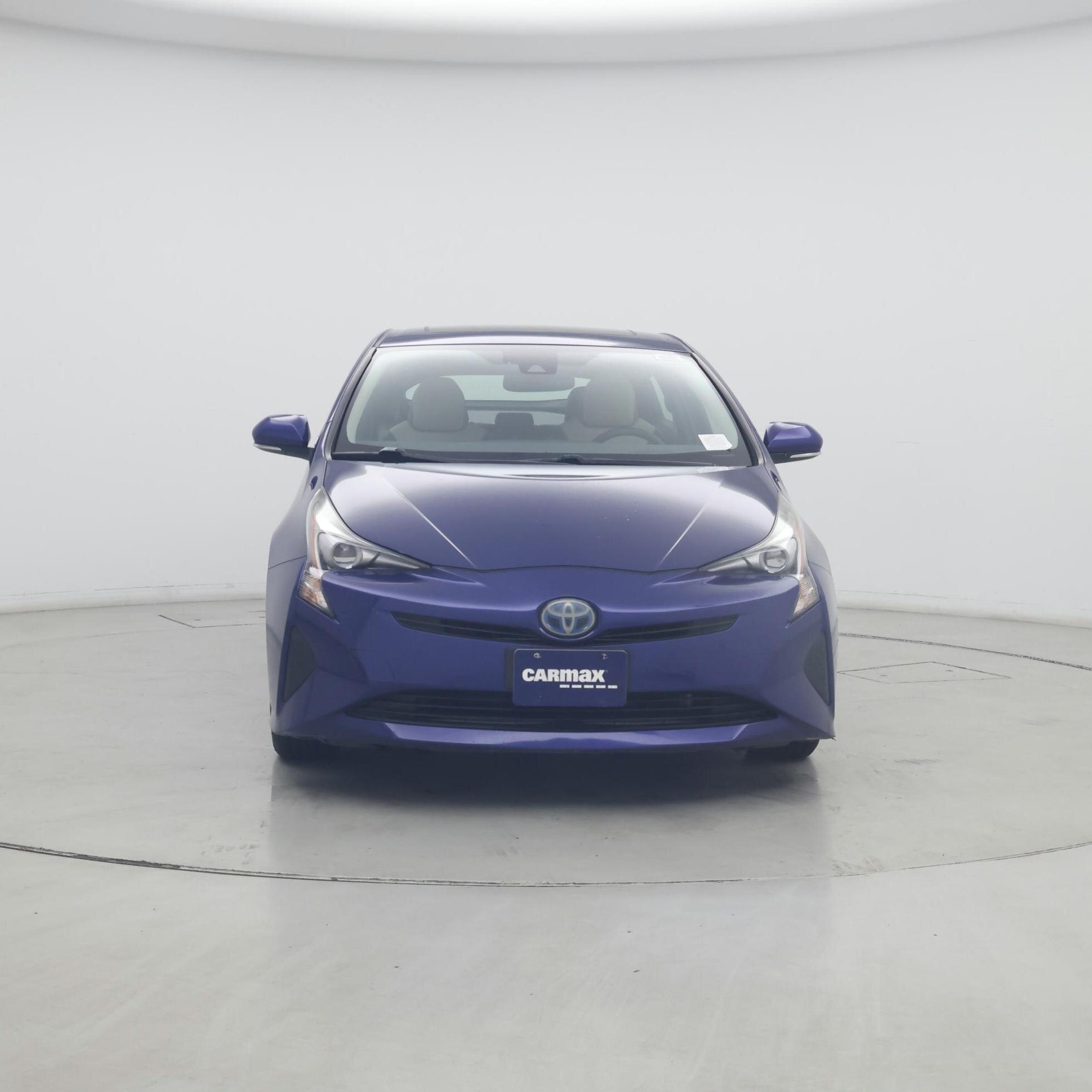 Thumbnail: 2016 Toyota Prius - 5