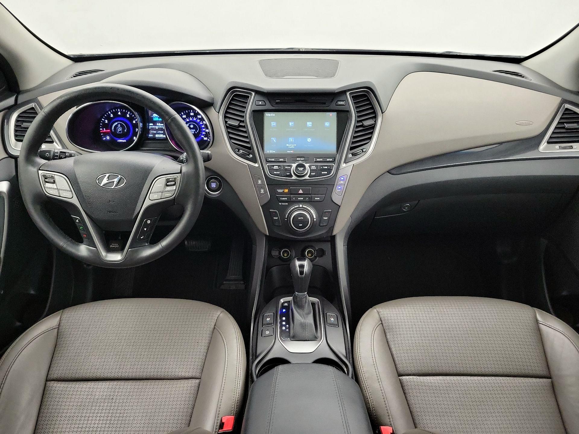 Thumbnail: 2015 Hyundai Santa Fe - 9