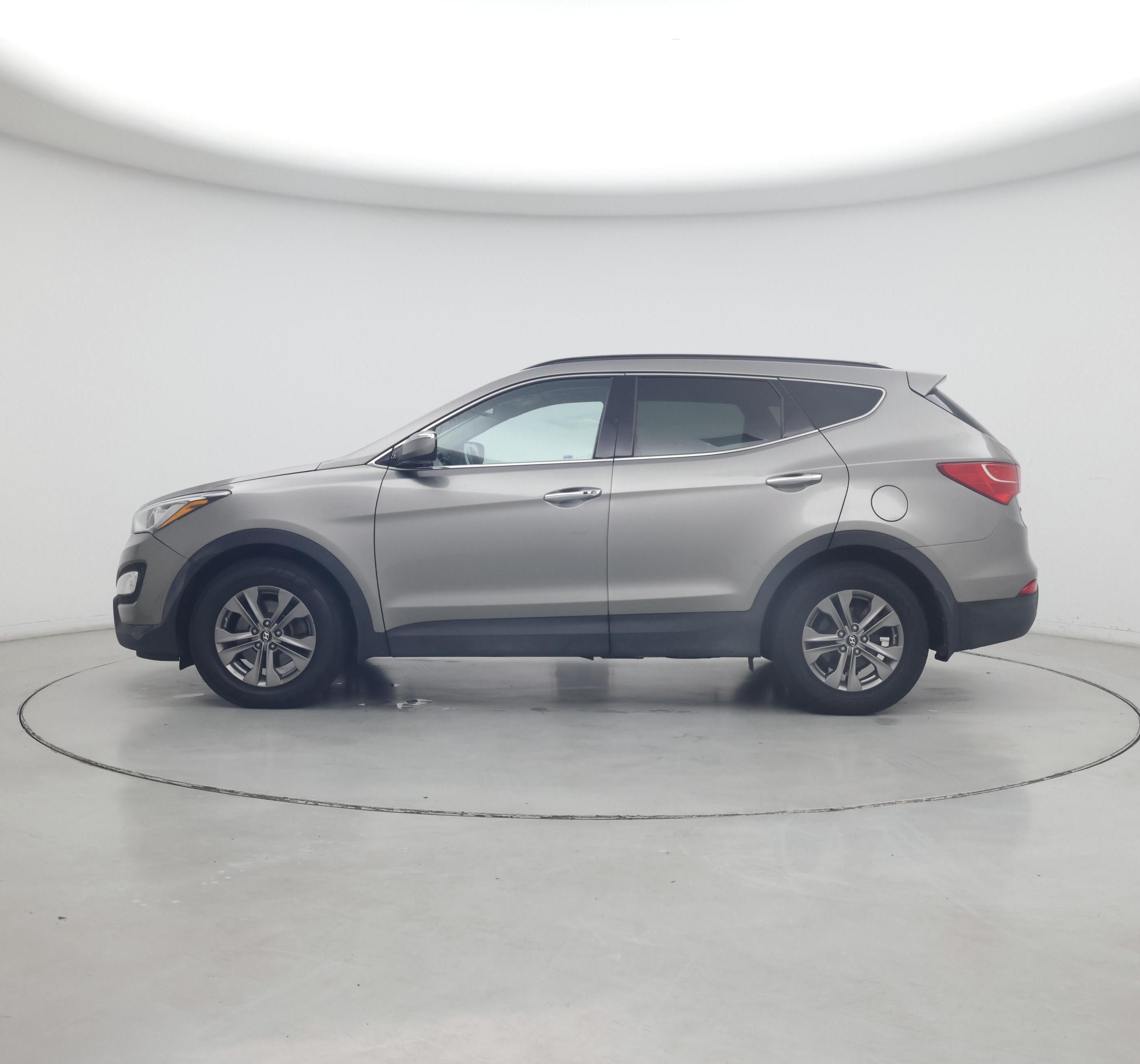 Thumbnail: 2015 Hyundai Santa Fe - 3