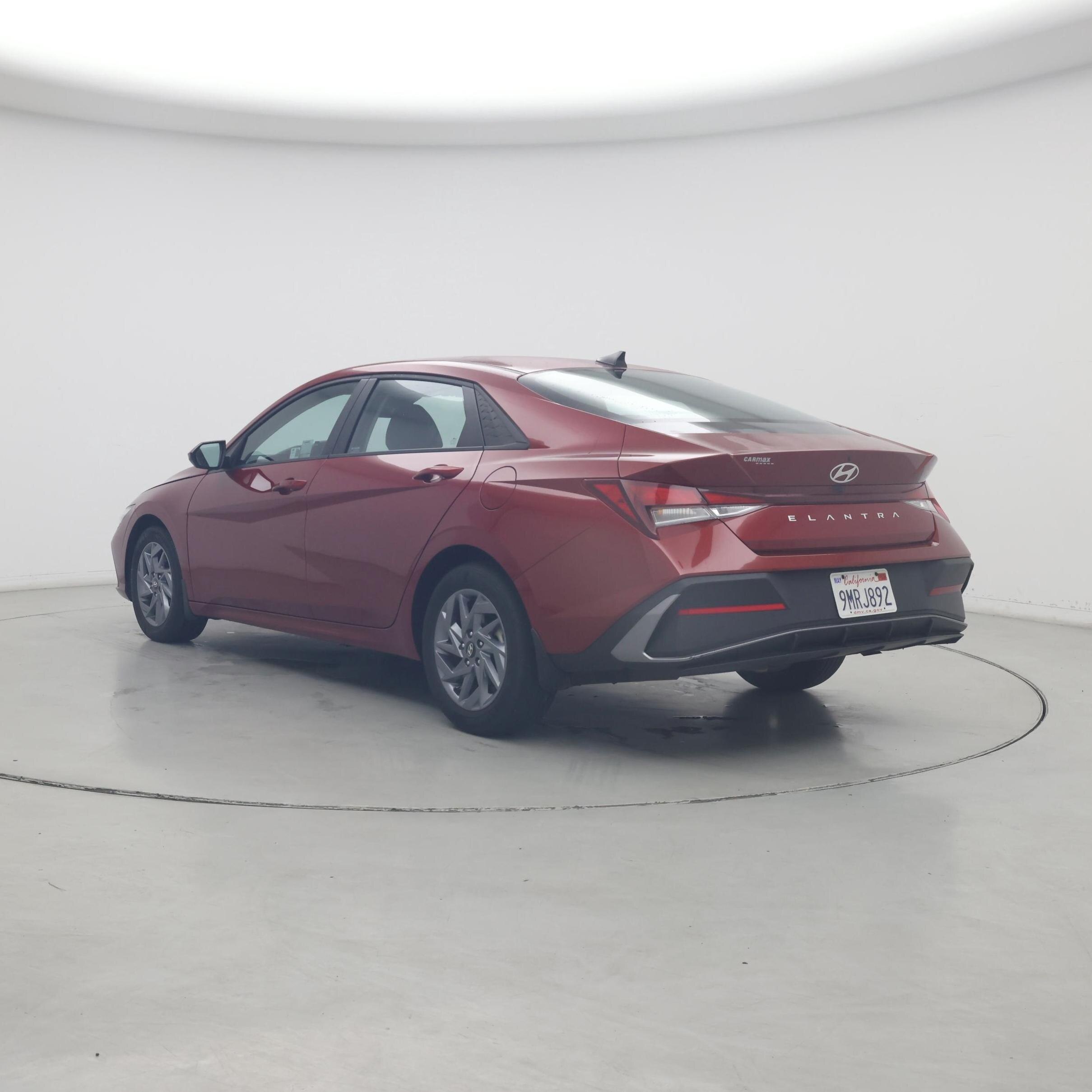 Thumbnail: 2024 Hyundai Elantra - 2