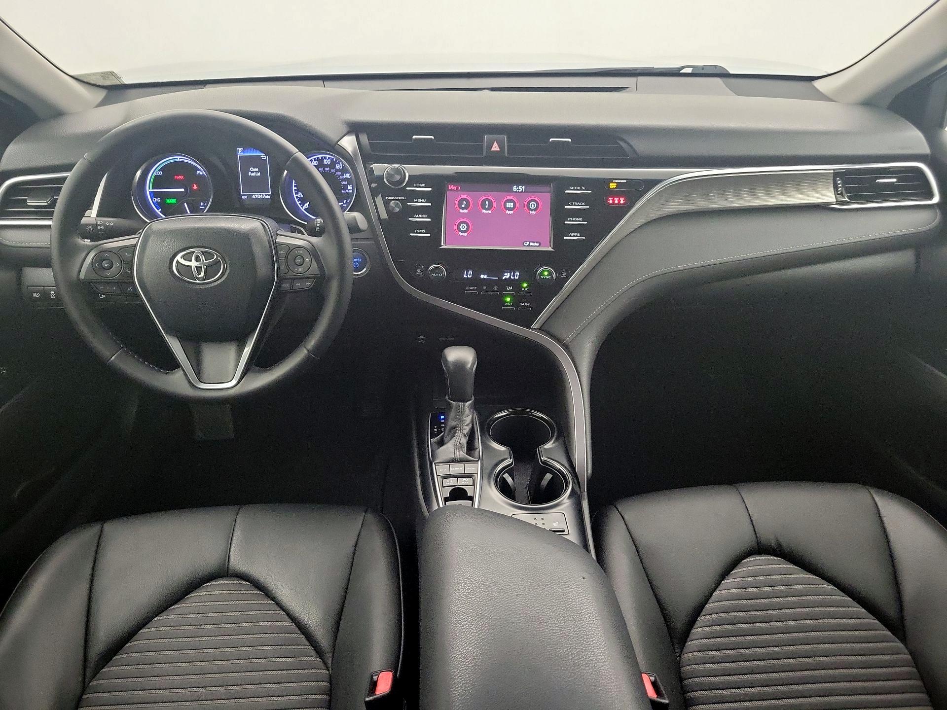 Thumbnail: 2018 Toyota Camry - 9