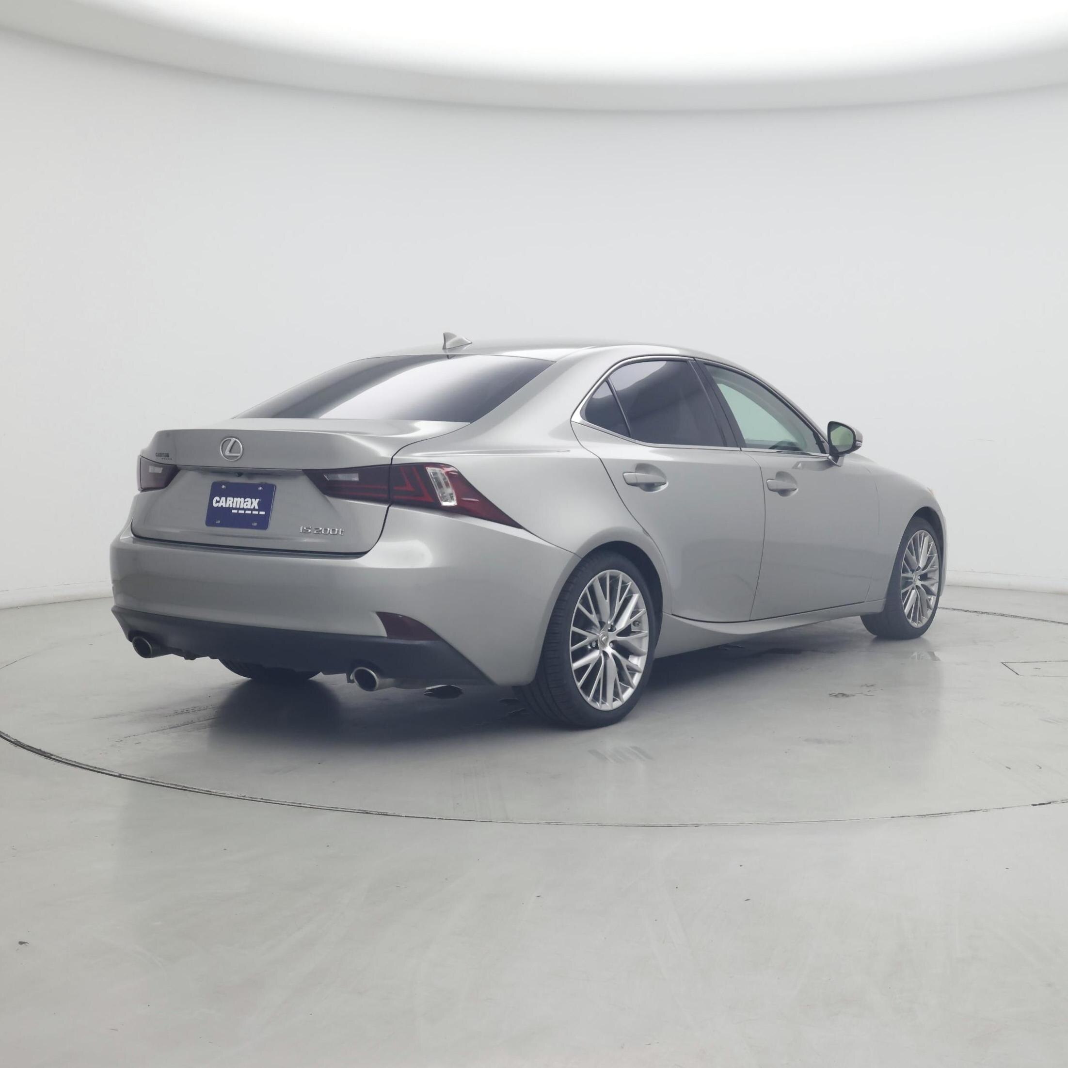Thumbnail: 2016 Lexus IS - 8