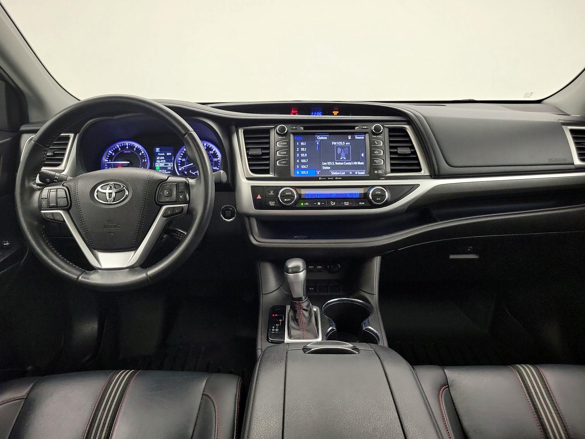 Thumbnail: 2019 Toyota Highlander - 9