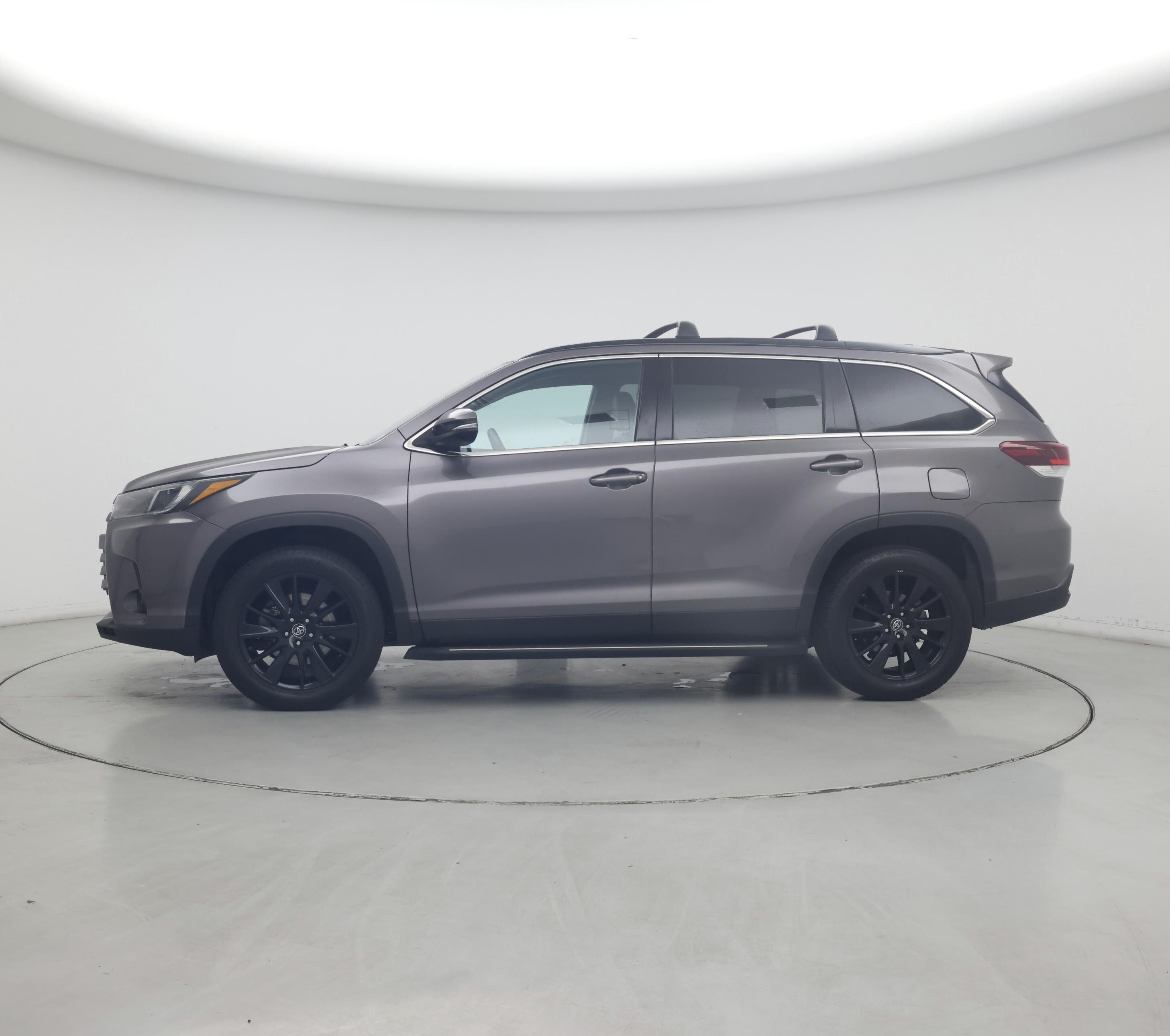 Thumbnail: 2019 Toyota Highlander - 3