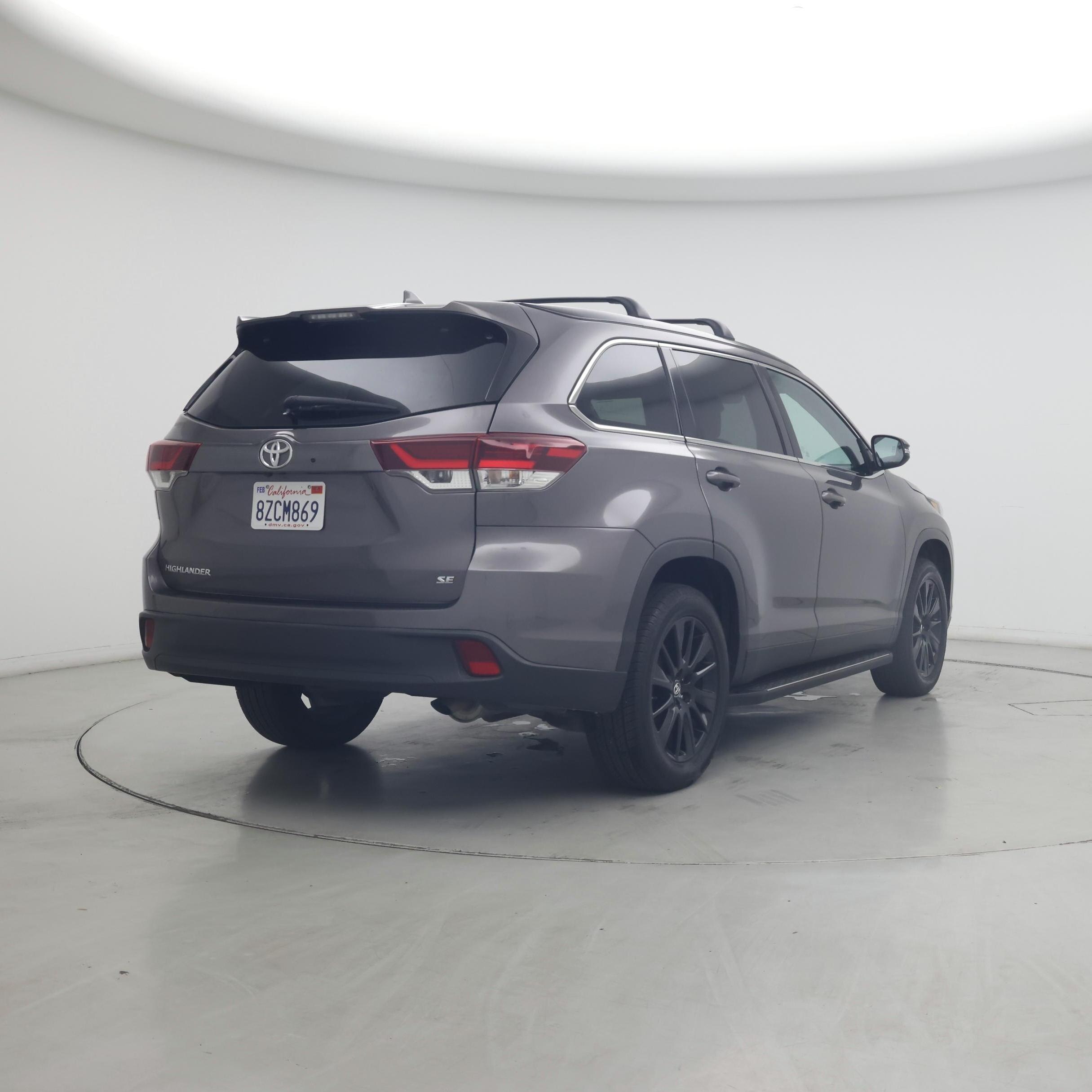 Thumbnail: 2019 Toyota Highlander - 8