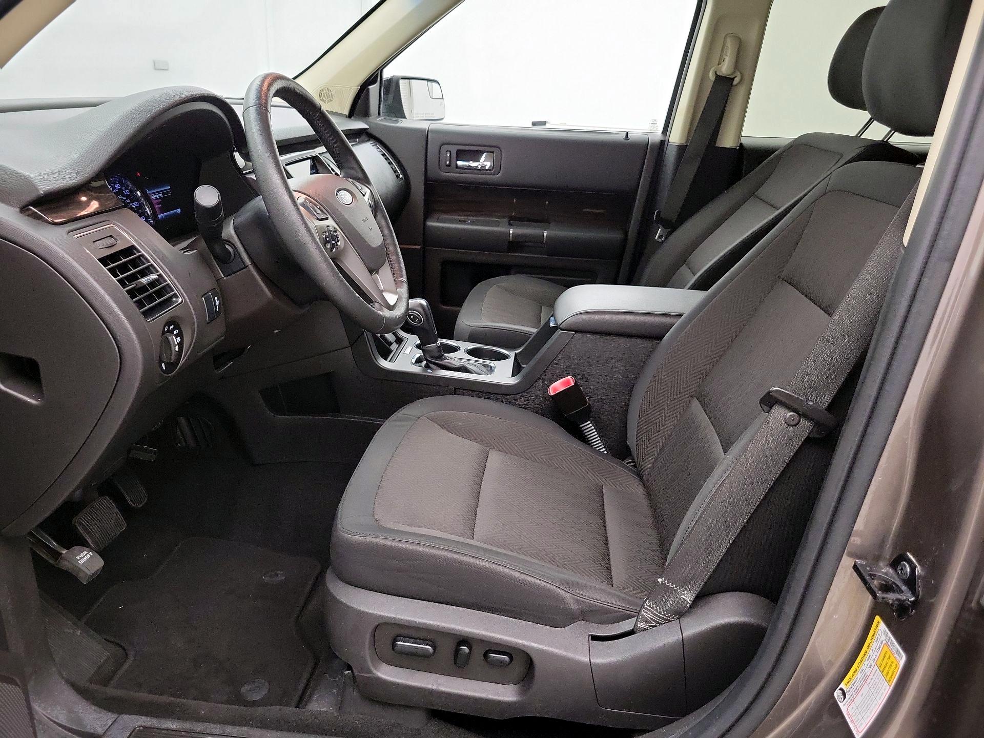 Thumbnail: 2019 Ford Flex - 11