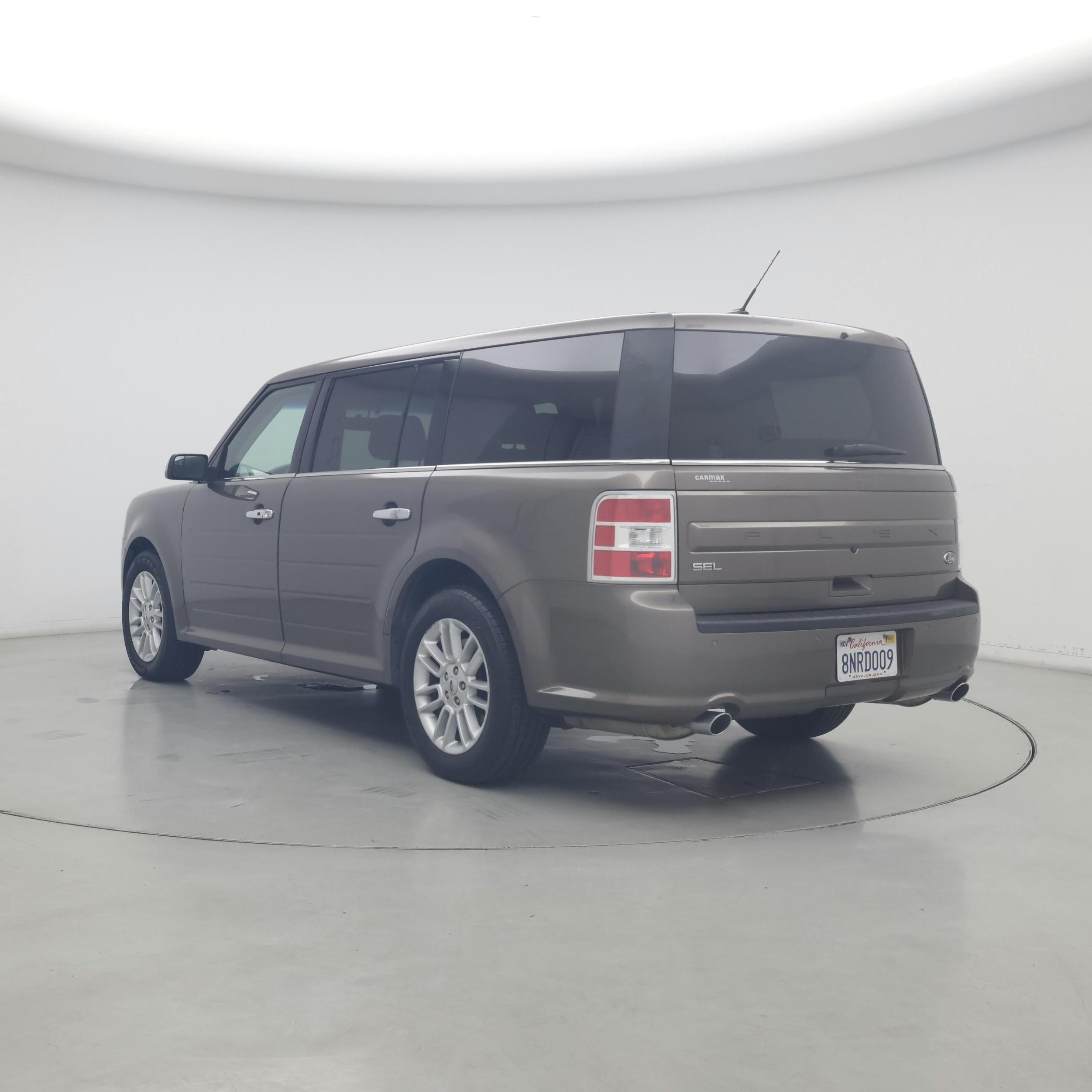 Thumbnail: 2019 Ford Flex - 2