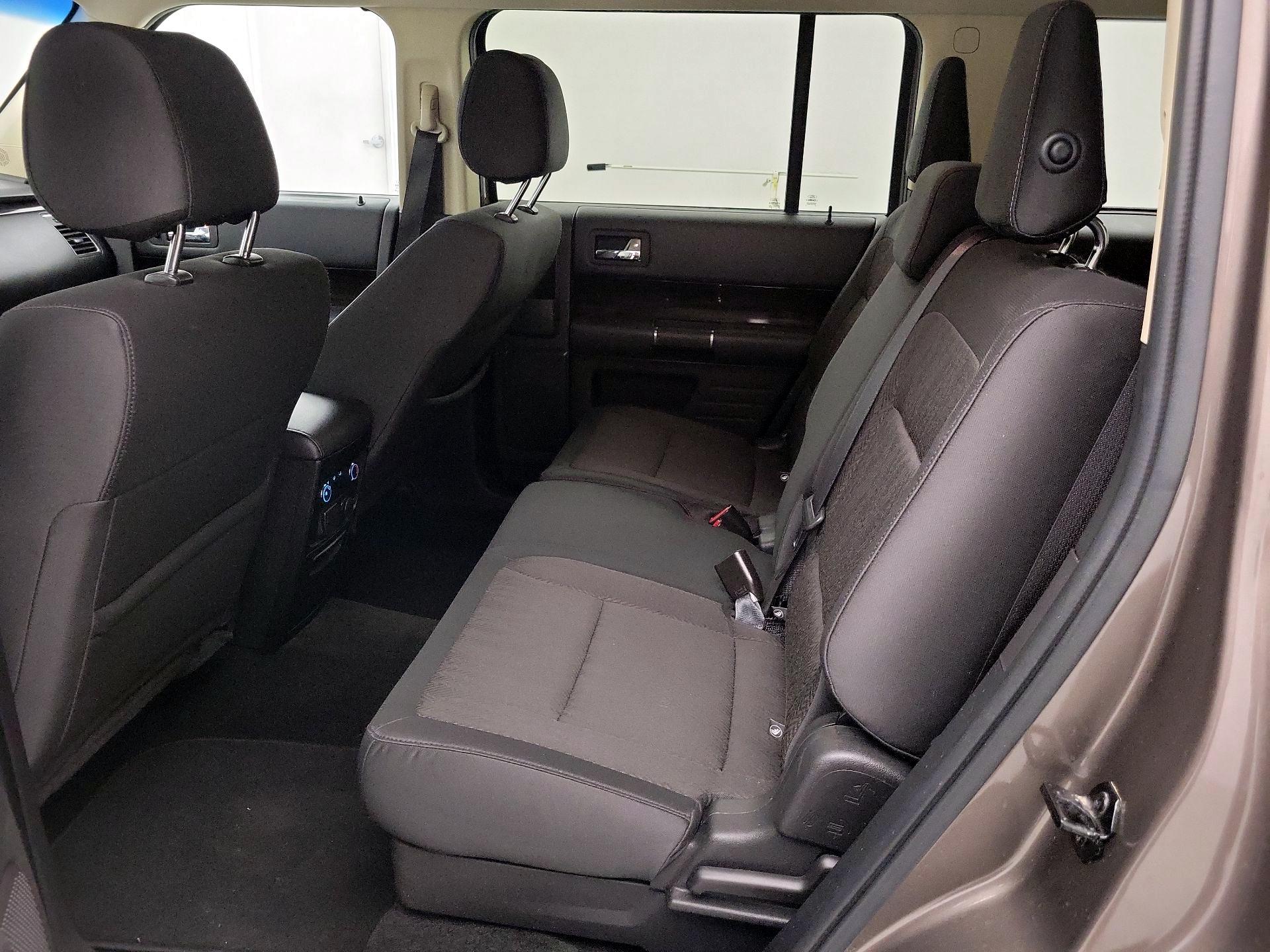 Thumbnail: 2019 Ford Flex - 19