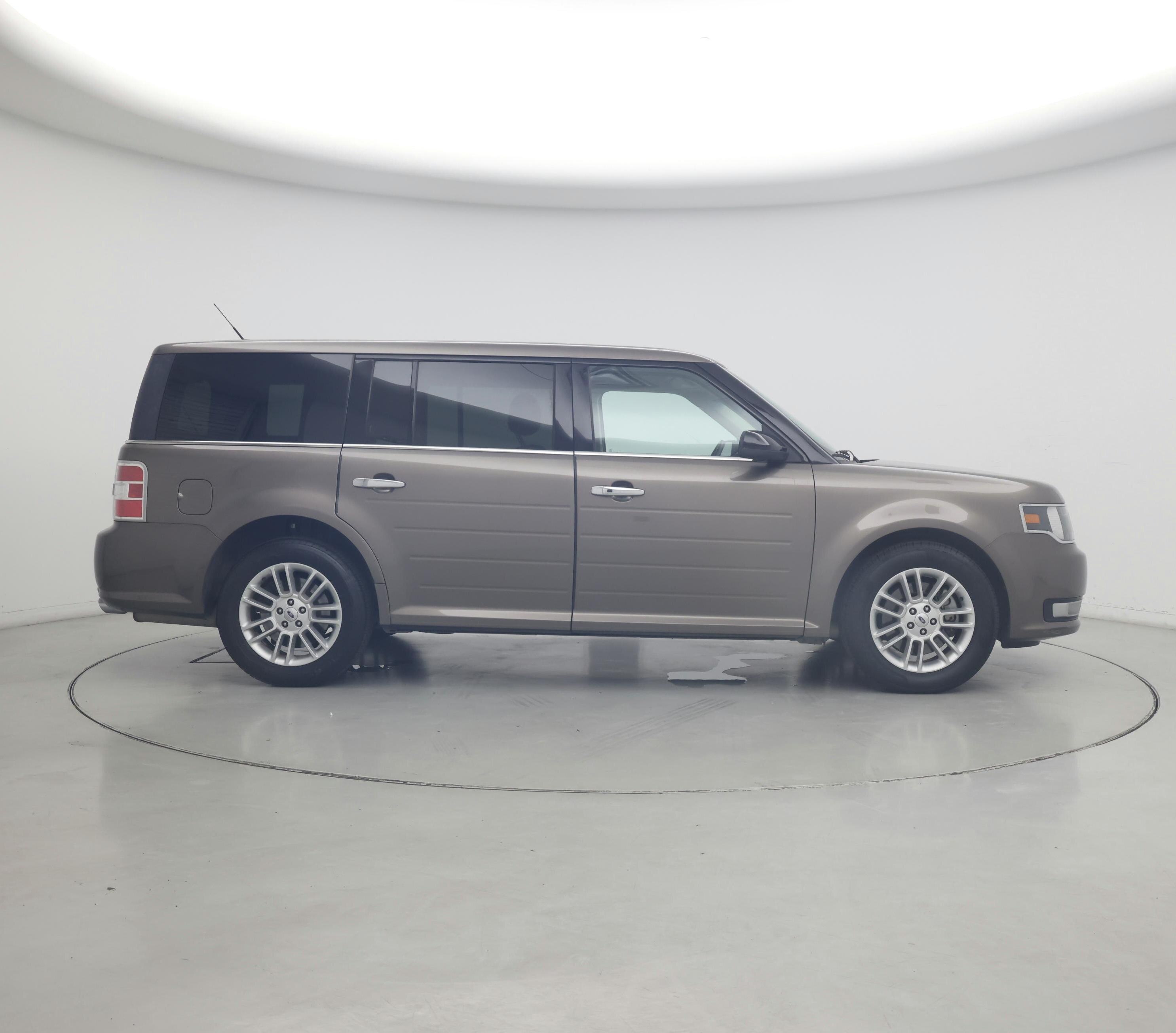 Thumbnail: 2019 Ford Flex - 7