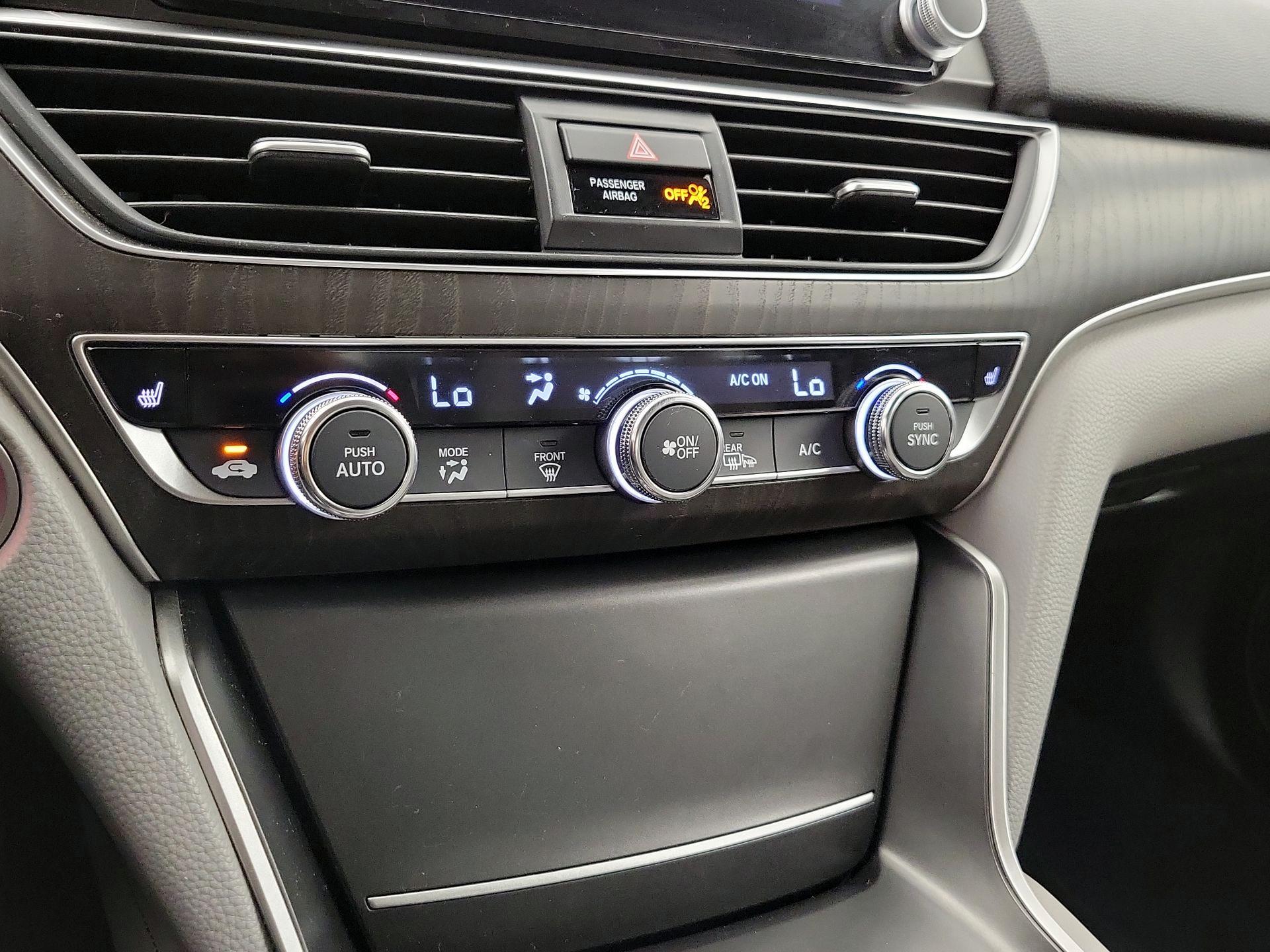 Thumbnail: 2018 Honda Accord - 16