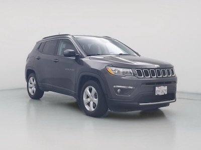 Gray 2018 Jeep Compass Latitude