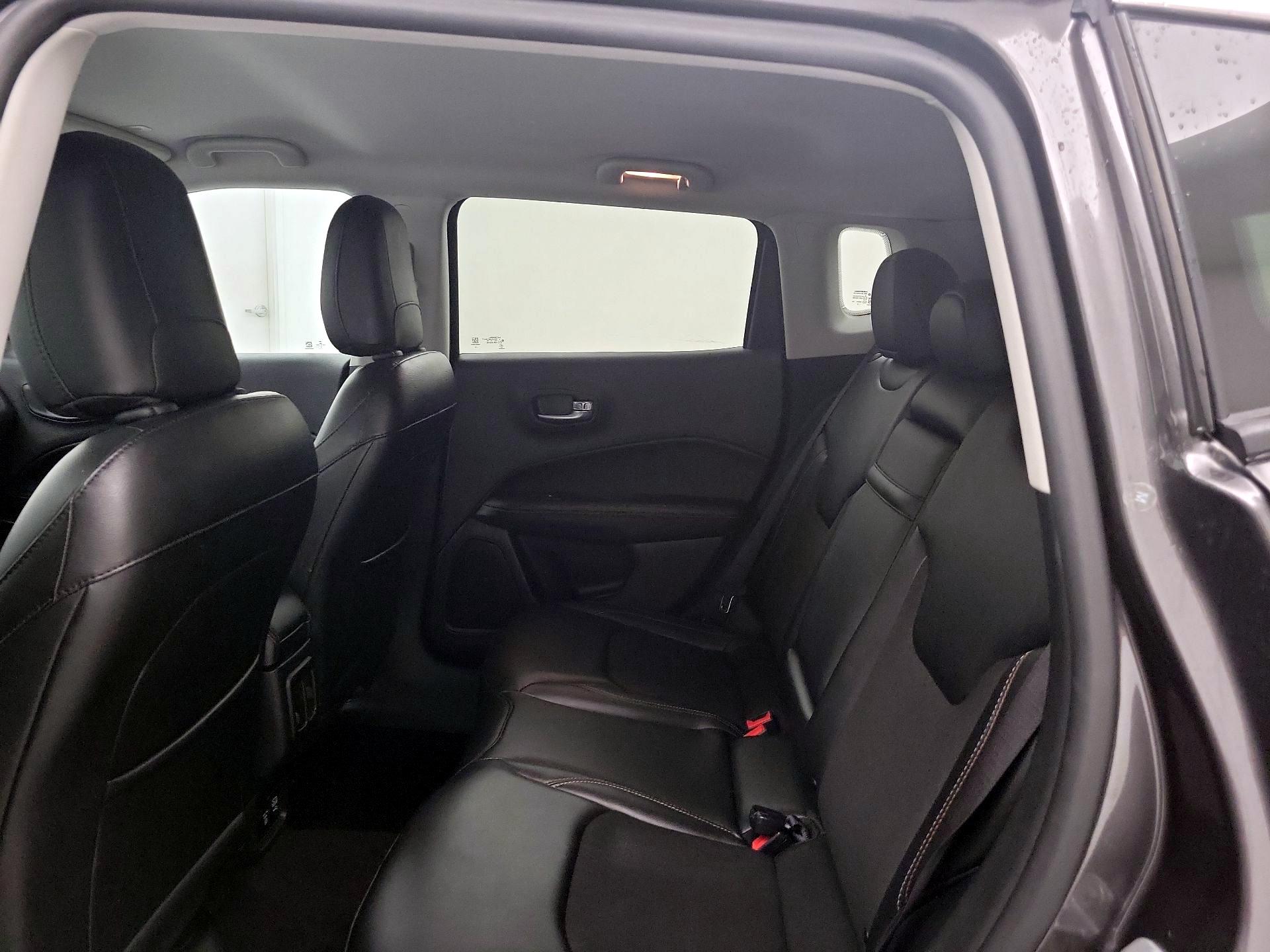 Thumbnail: 2018 Jeep Compass - 19