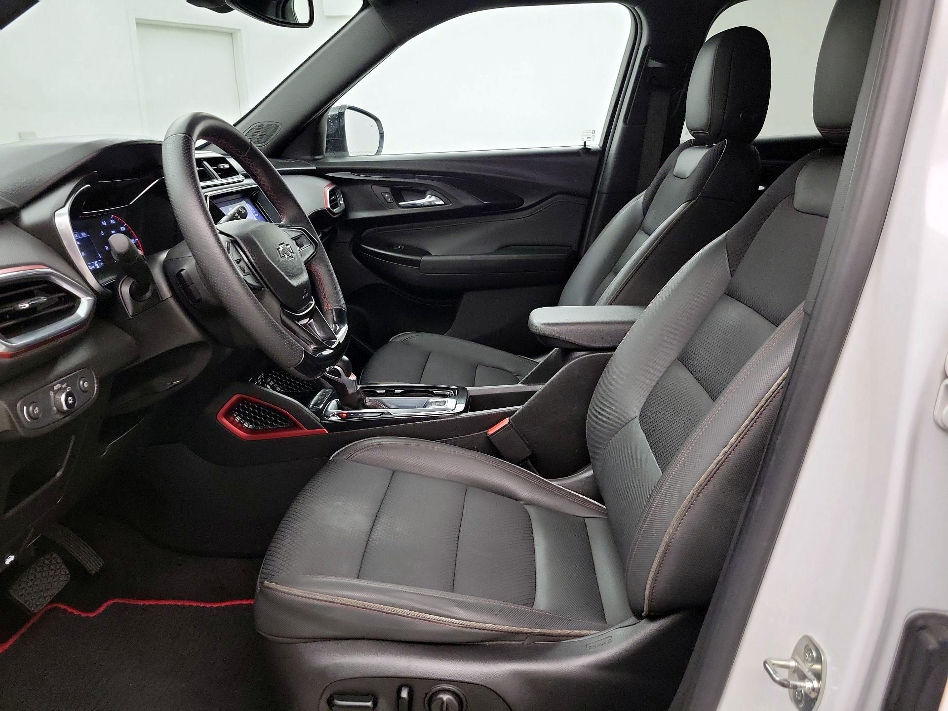 Thumbnail: 2021 Chevrolet TrailBlazer - 11