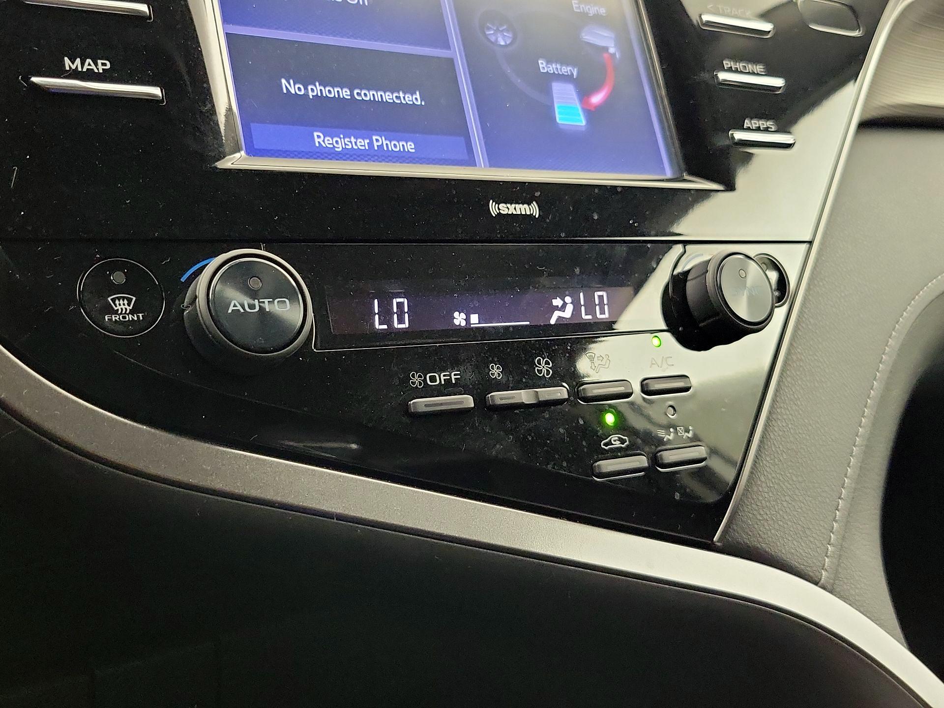 Thumbnail: 2020 Toyota Camry - 16