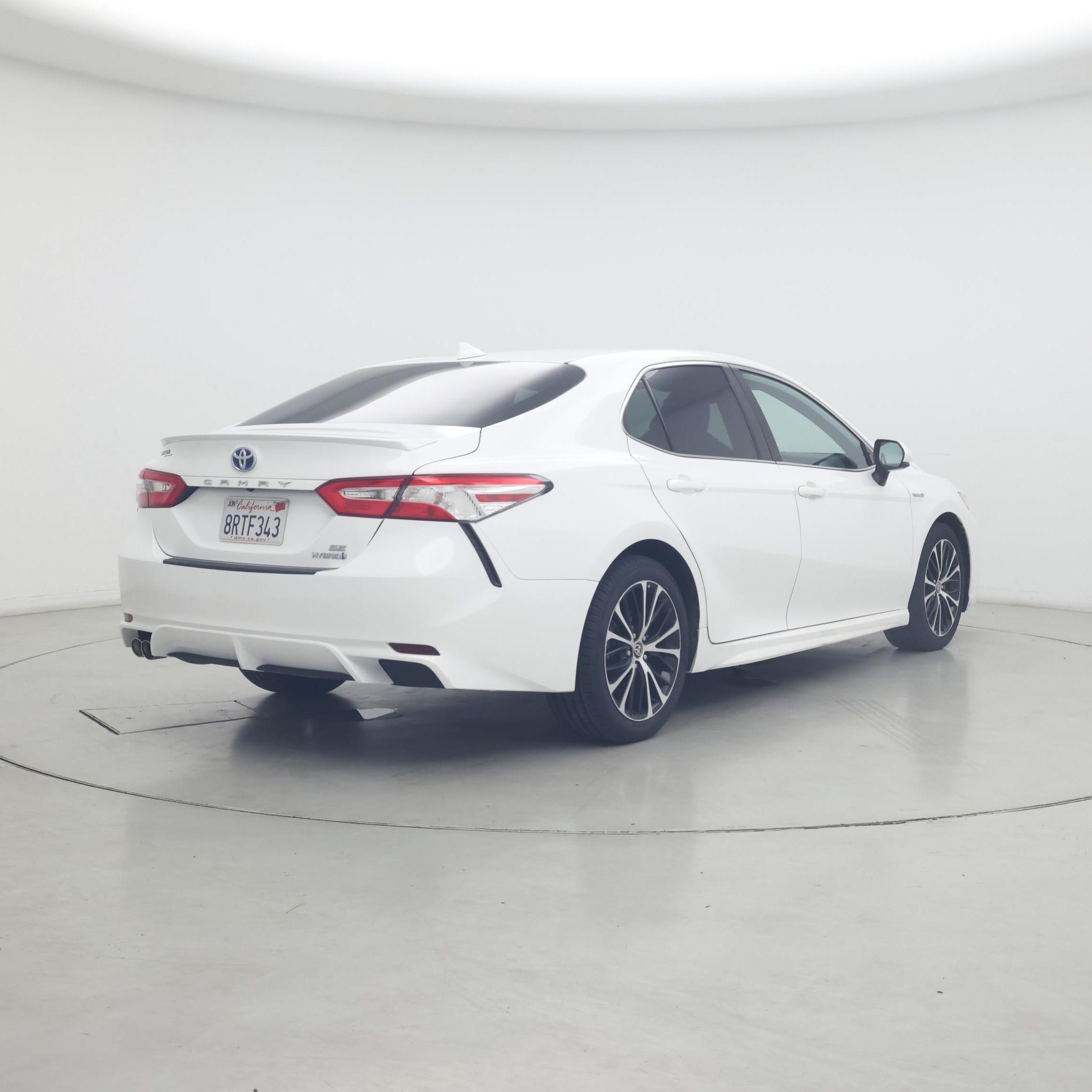 Thumbnail: 2020 Toyota Camry - 8