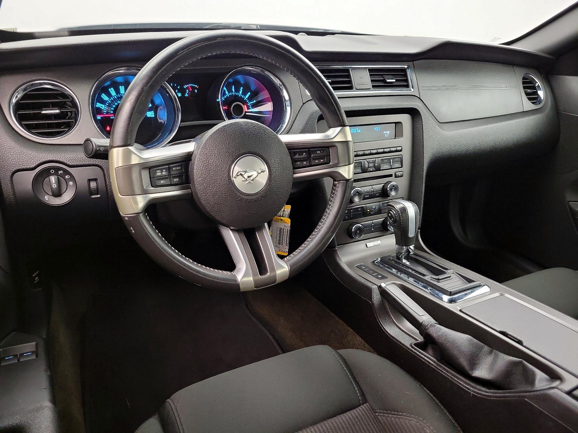 Thumbnail: 2013 Ford Mustang - 9