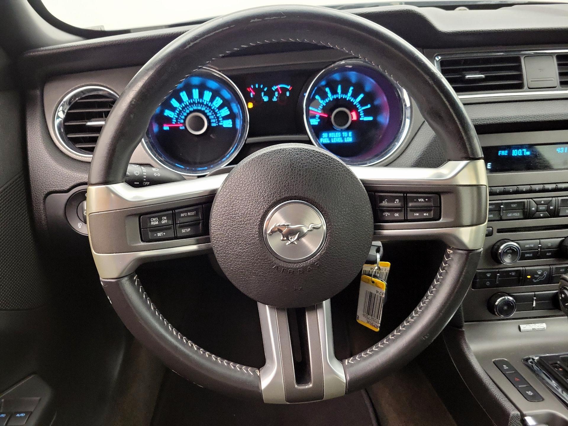 Thumbnail: 2013 Ford Mustang - 10
