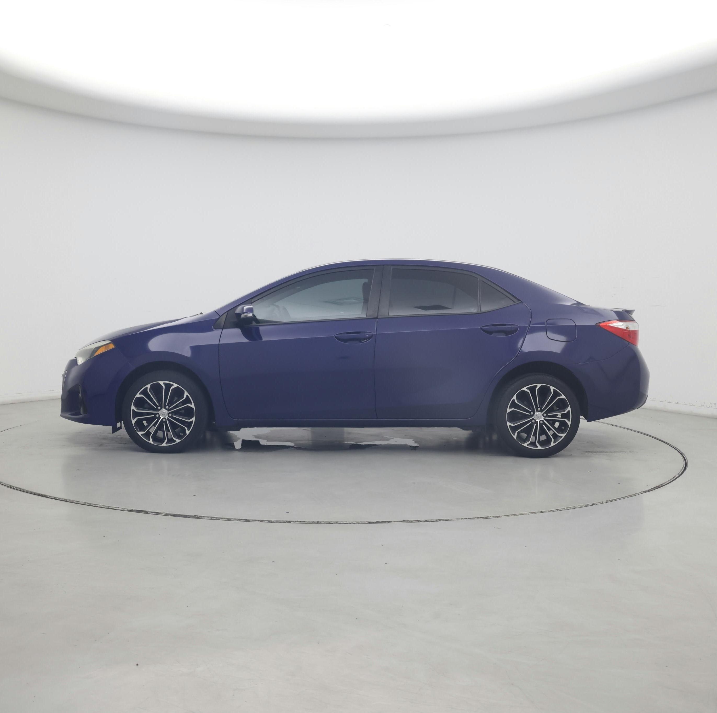 Thumbnail: 2014 Toyota Corolla - 3