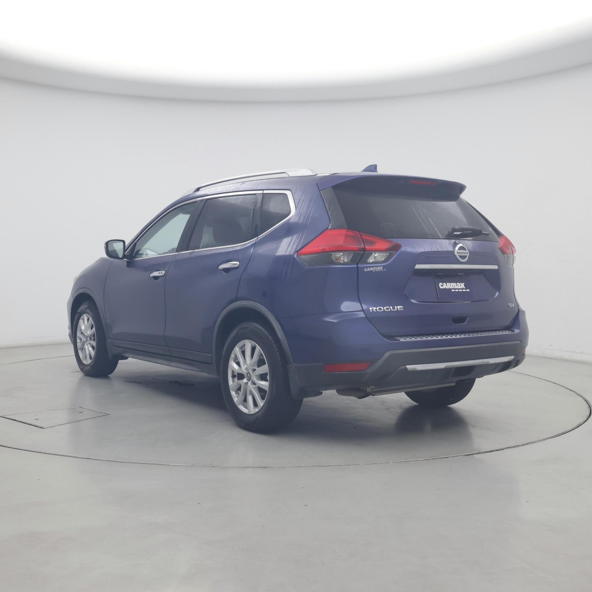 Thumbnail: 2017 Nissan Rogue - 2