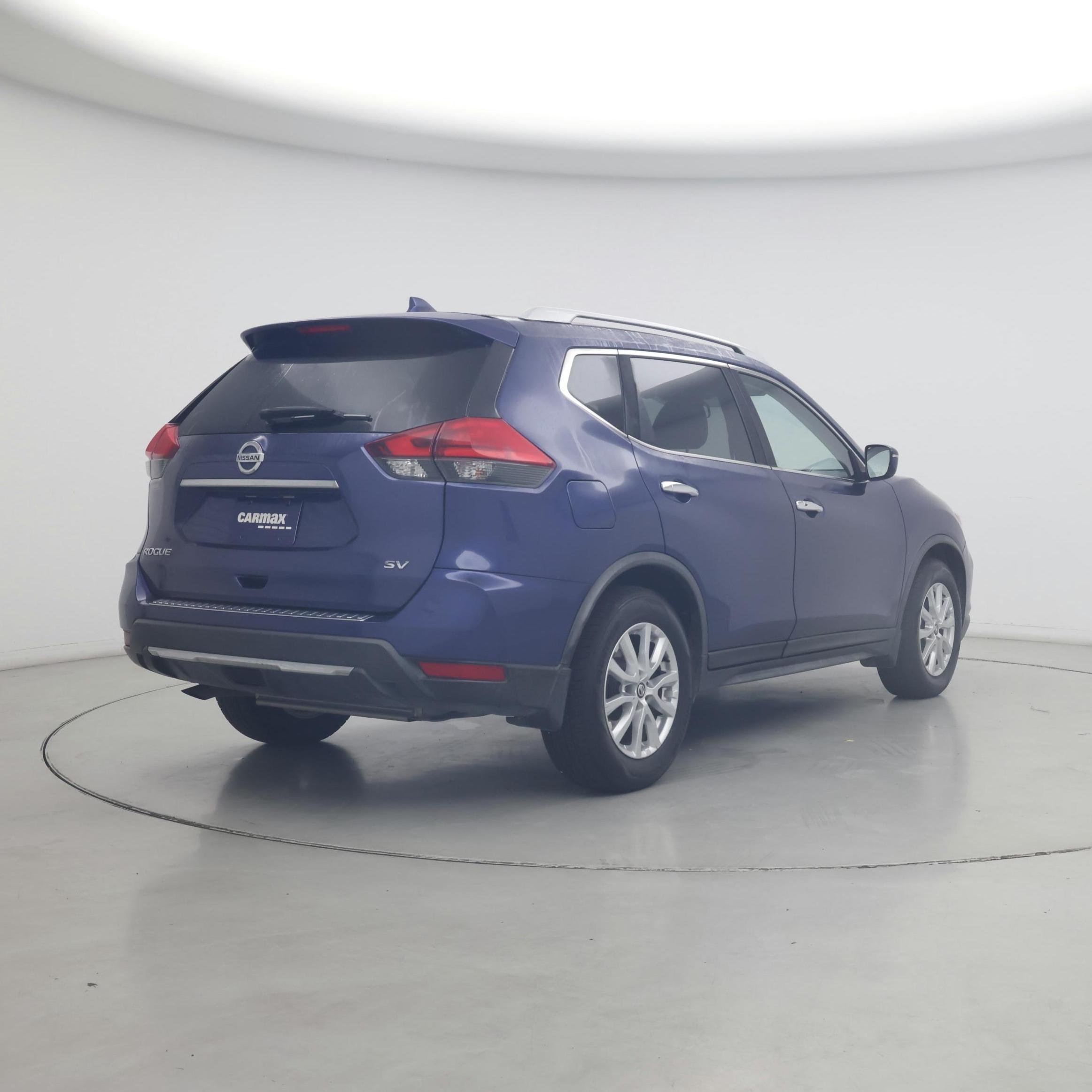 Thumbnail: 2017 Nissan Rogue - 8