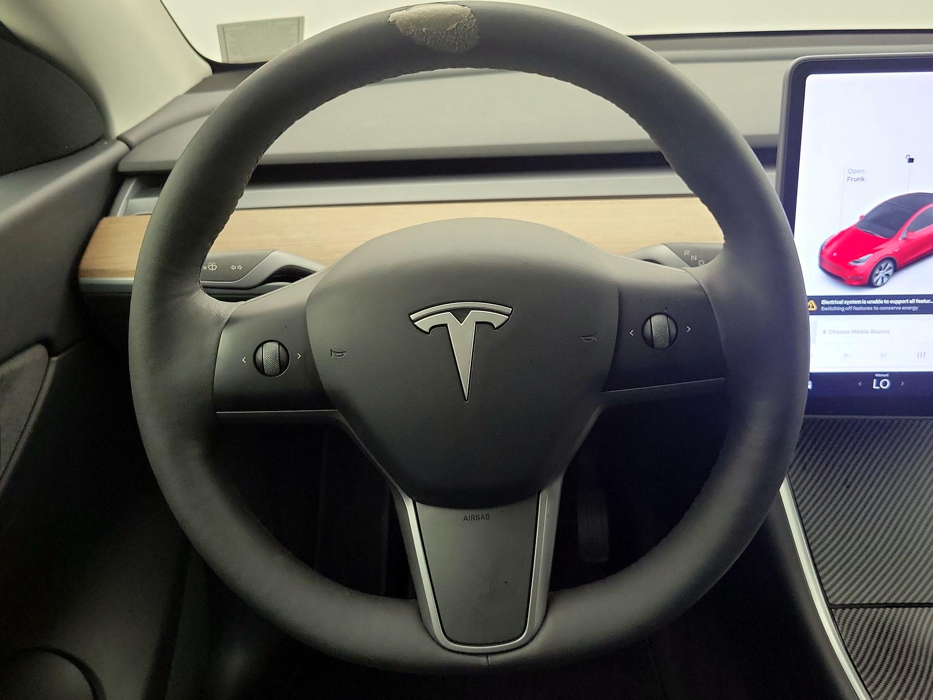 Thumbnail: 2021 Tesla Model Y - 10