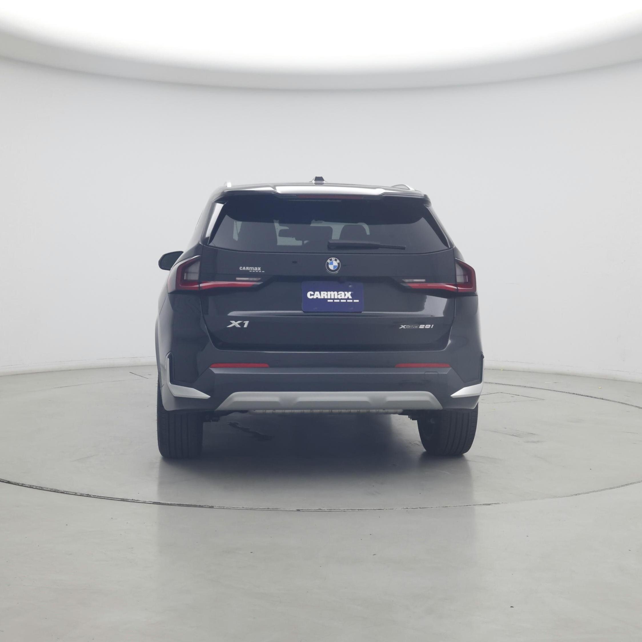 Thumbnail: 2023 BMW X1 - 6