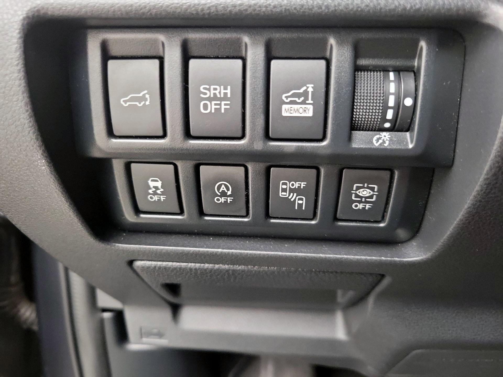 Thumbnail: 2020 Subaru Forester - 13
