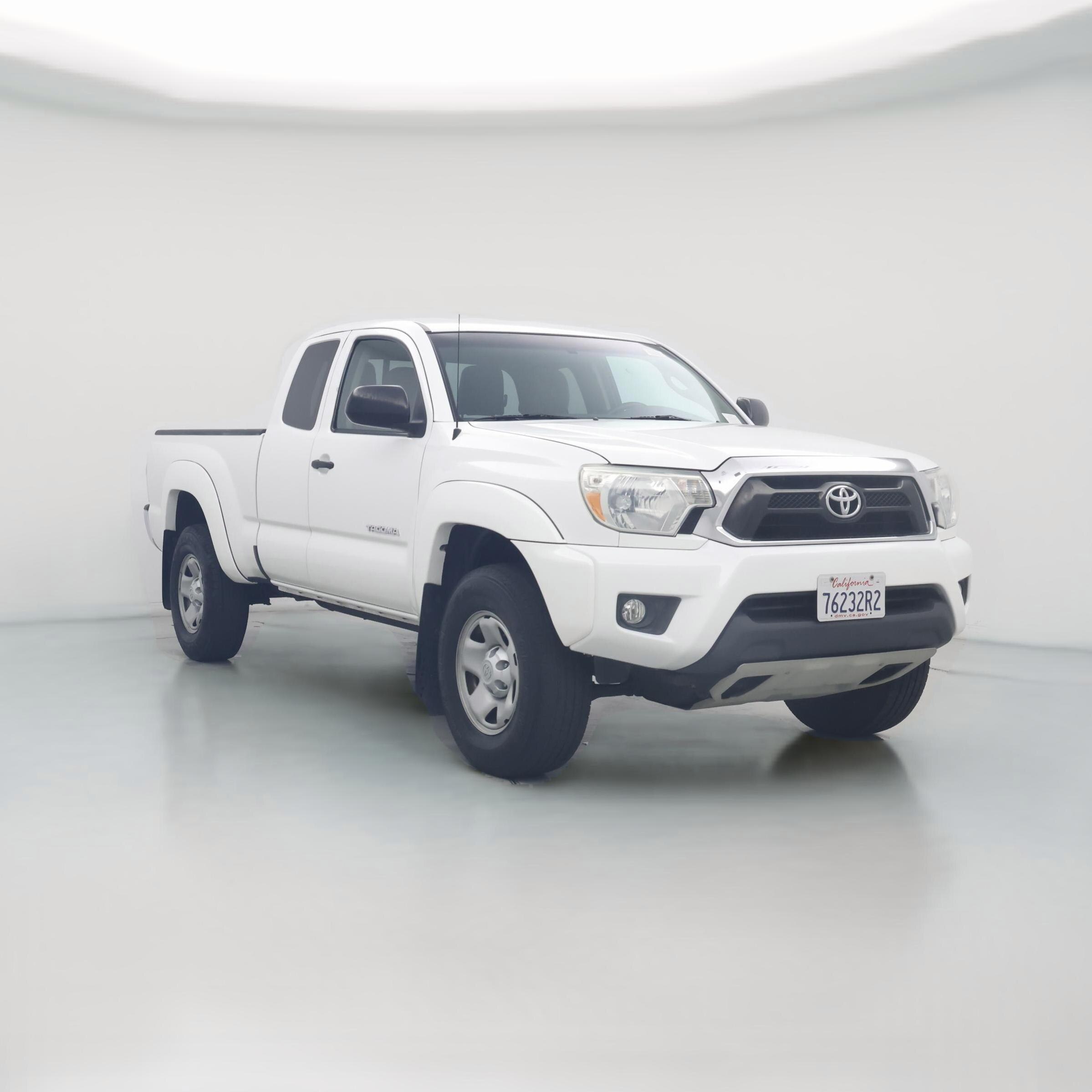Thumbnail: 2015 Toyota Tacoma - 1
