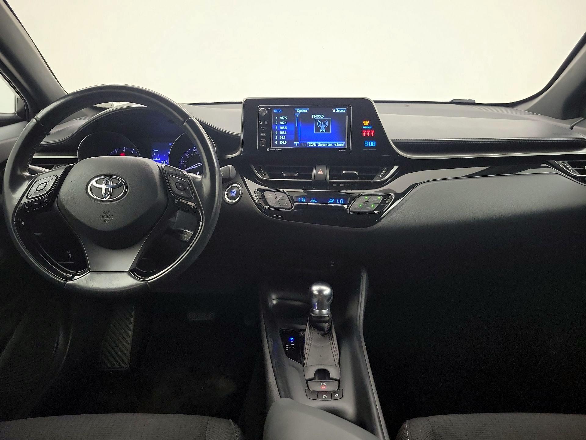 Thumbnail: 2018 Toyota C-HR - 9
