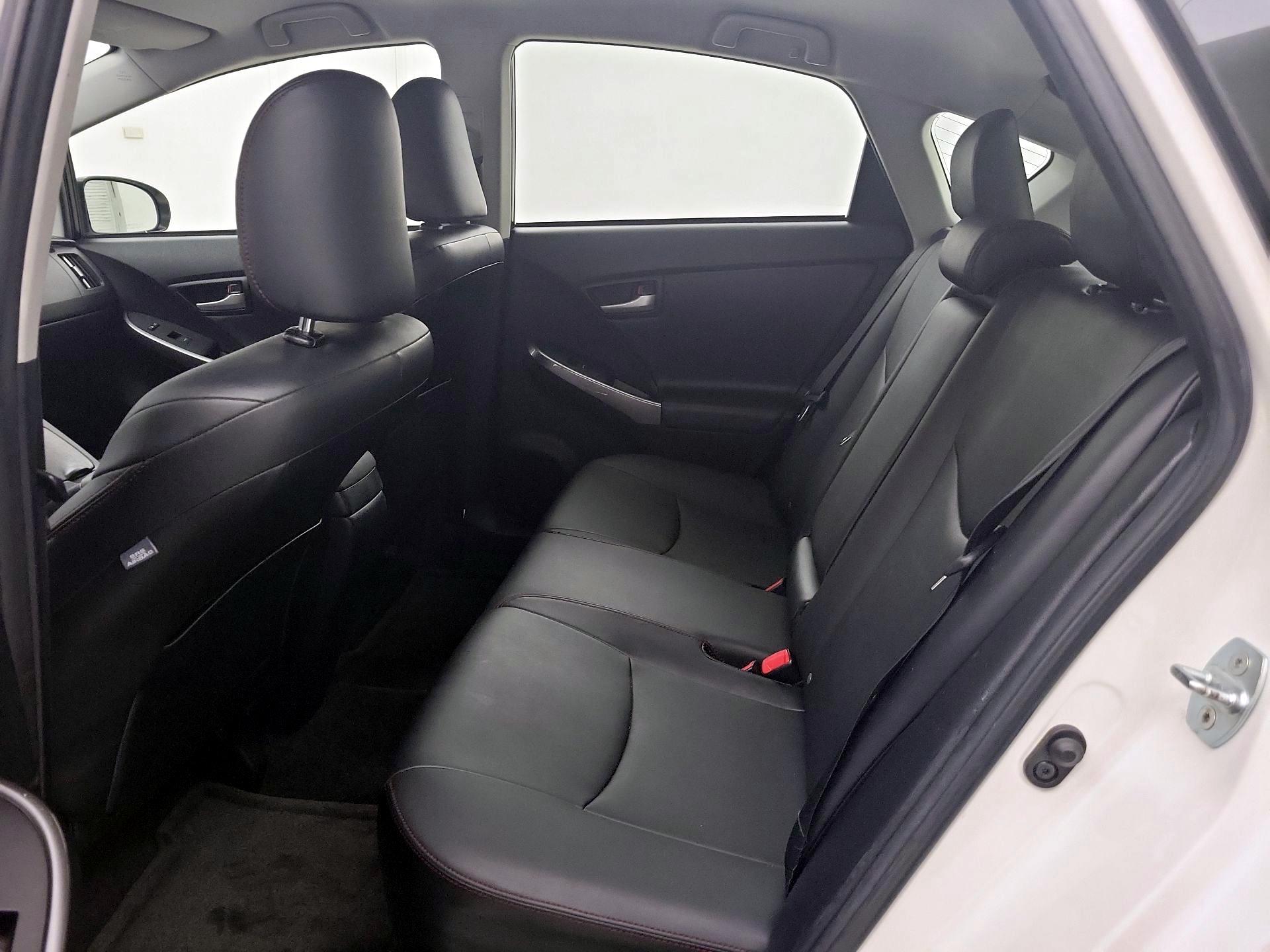 Thumbnail: 2013 Toyota Prius - 19
