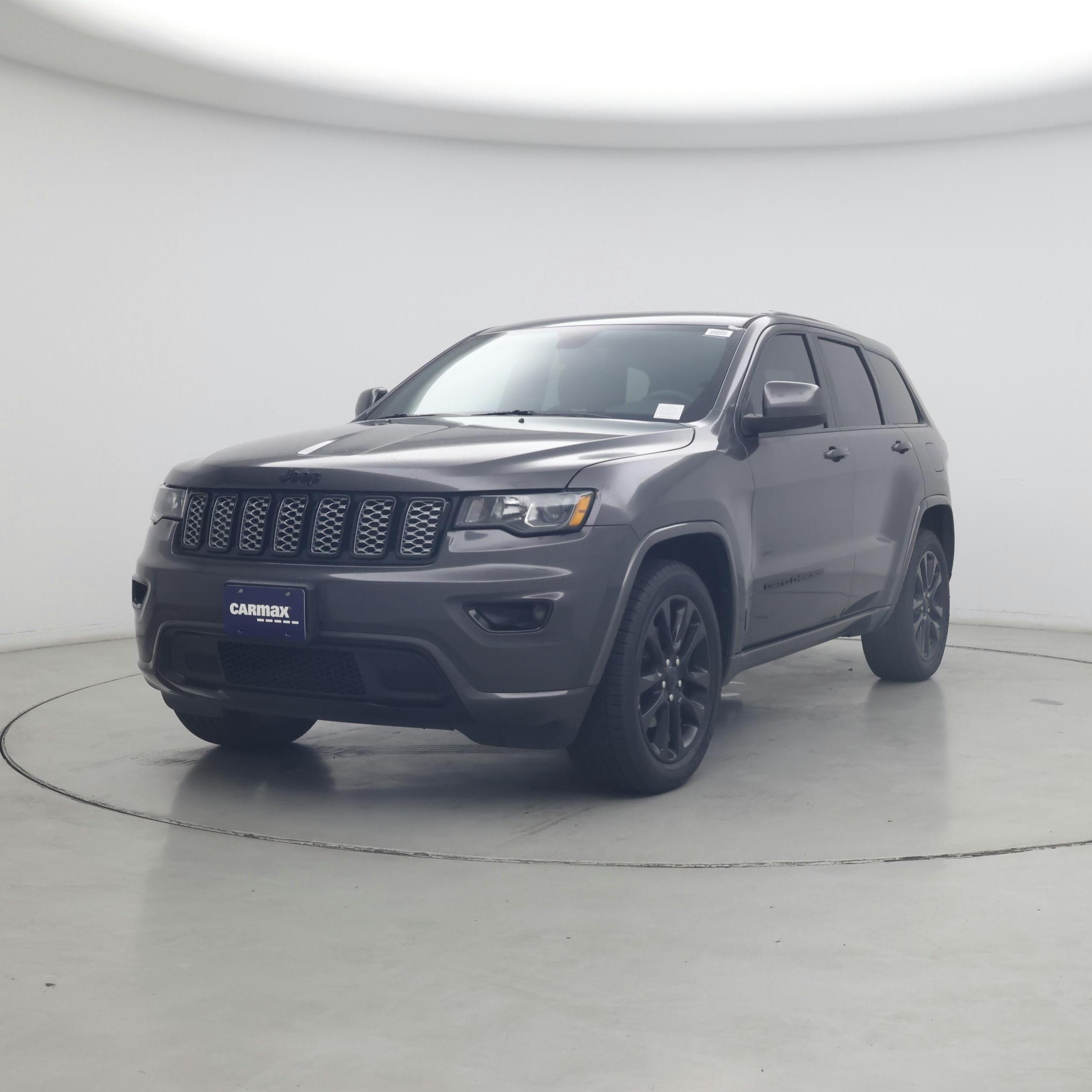 Thumbnail: 2017 Jeep Grand Cherokee - 4