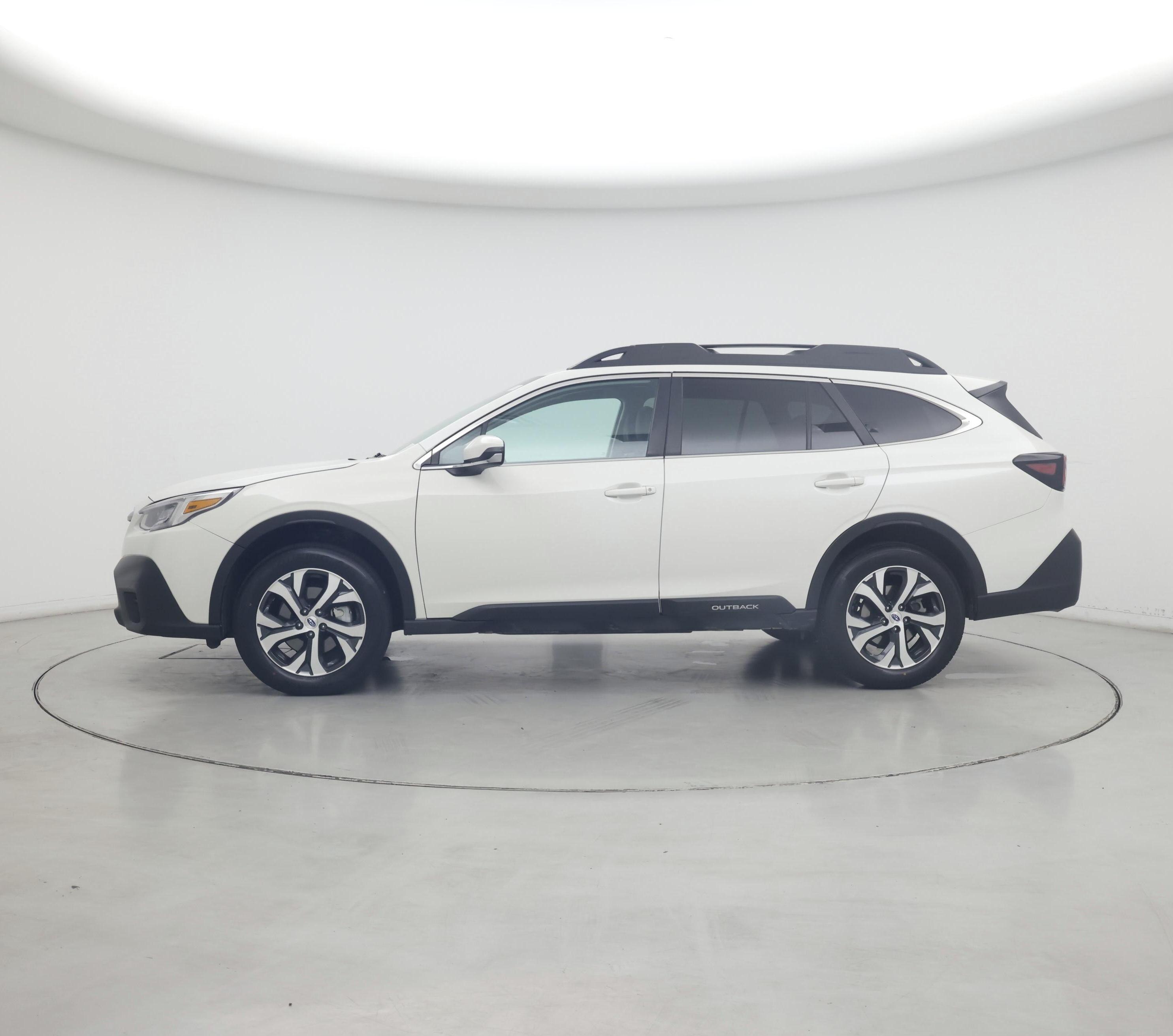 Thumbnail: 2022 Subaru Outback - 3