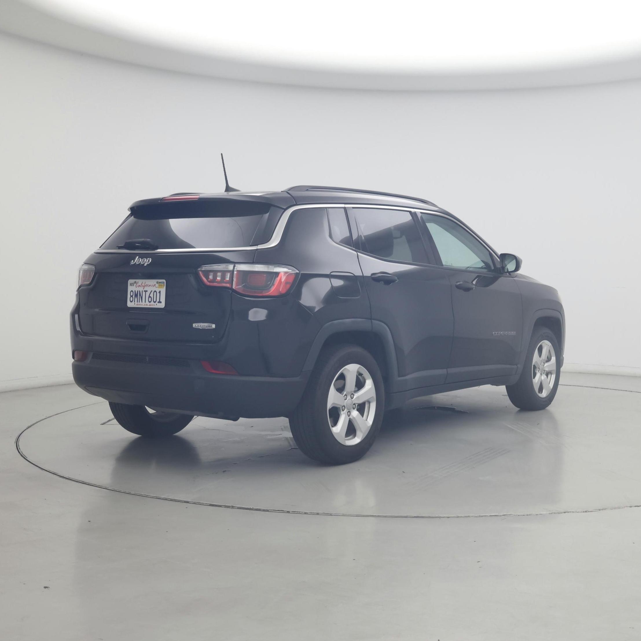 Thumbnail: 2019 Jeep Compass - 8