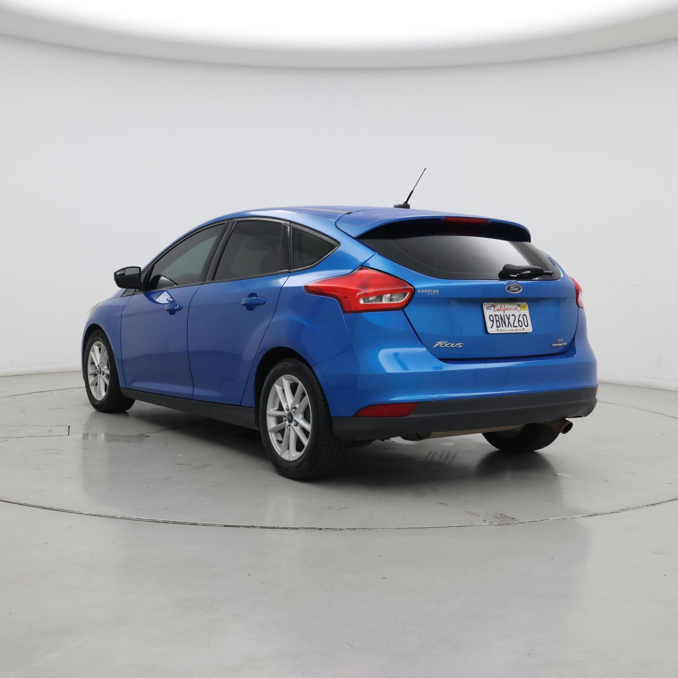 Thumbnail: 2016 Ford Focus - 2