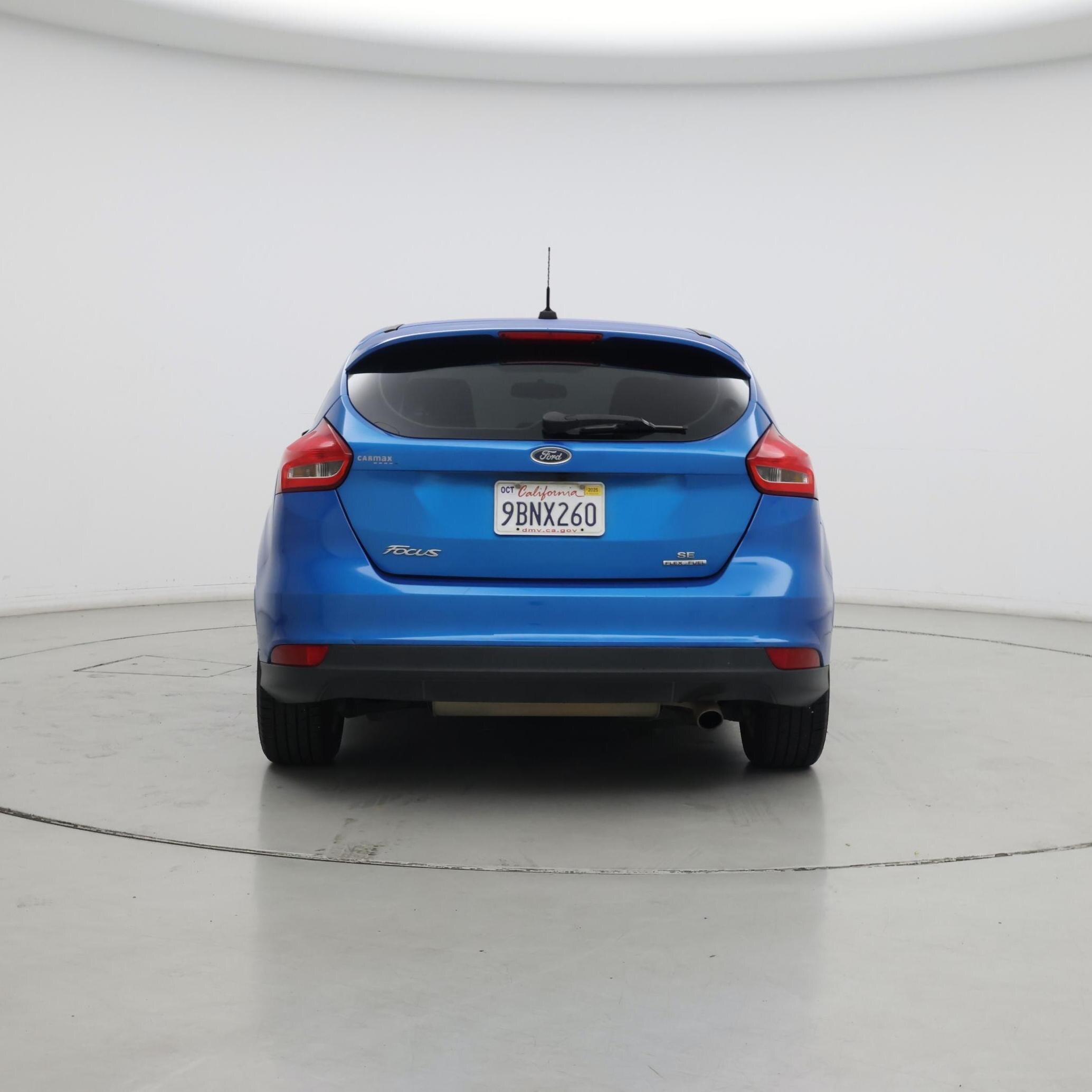Thumbnail: 2016 Ford Focus - 6